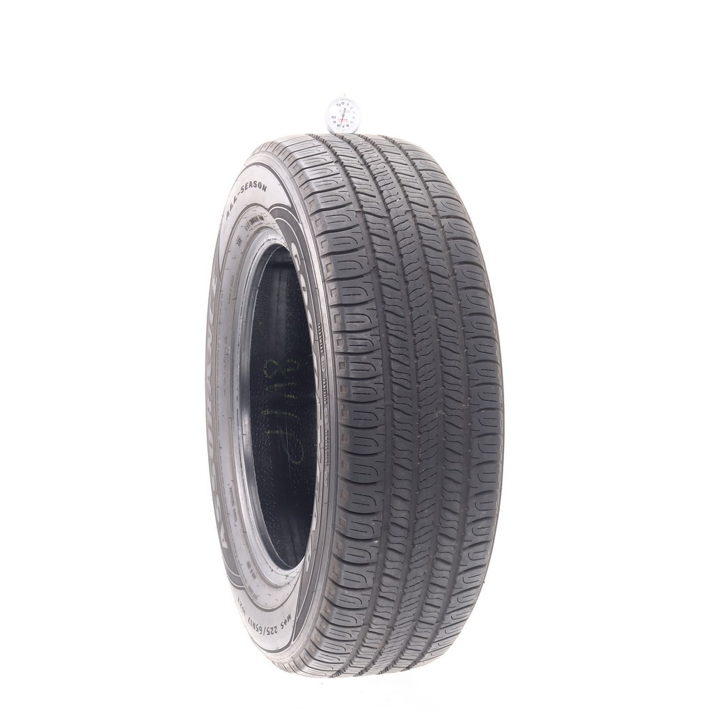 Set of (2) Used 225/65R17 Goodyear Assurance All-Season 102T – 7.5/32