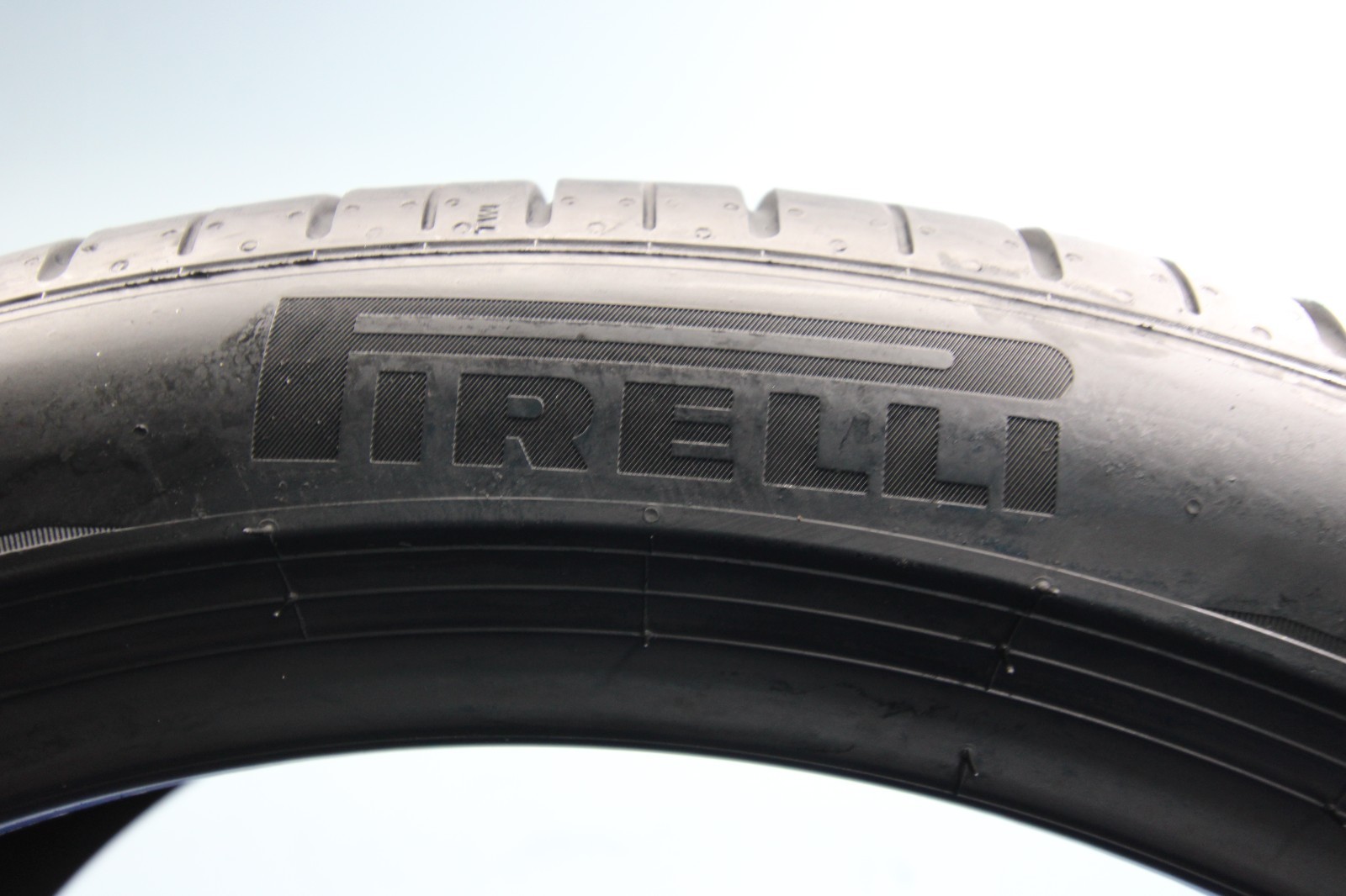 2 Used Pirelli Pzero ★ PZ4 PNCS 255/40R21 255/40/21 2554021 102Y