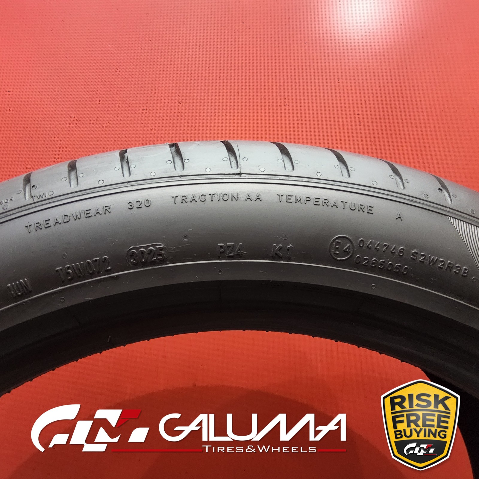 1 Tire LikeNEW Pirelli P-Zero (PZ4) RunFlat ★ XL 275/40R20 275/40/20 106W #95911