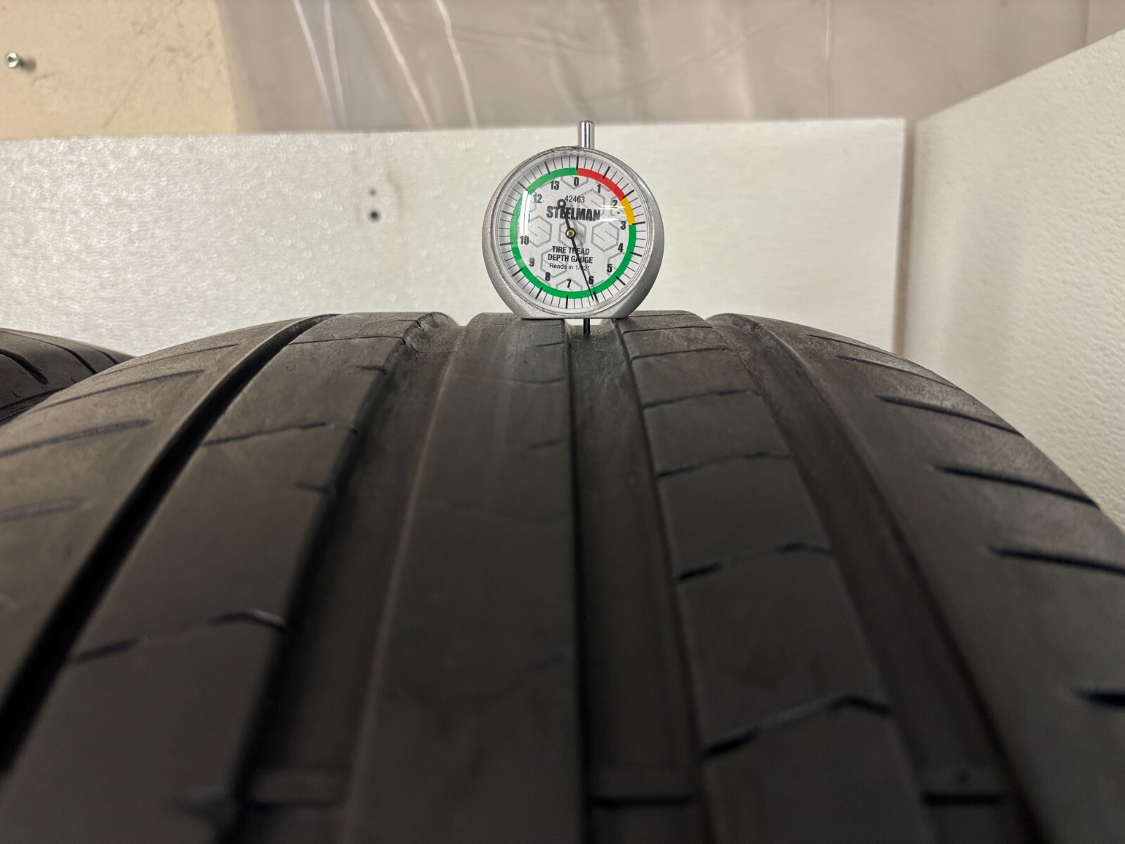 NO SHIPPING ONLY LOCAL PICK UP Set 4 Tires 275 40 21 Pirelli P Zero PZ4 Run Flat