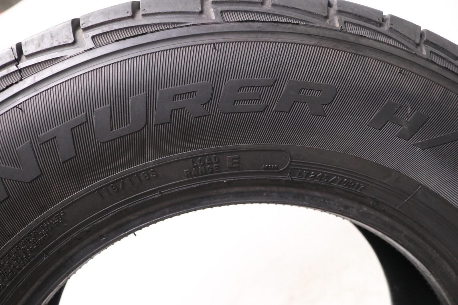 Used LT 245/70R17 Cooper Adventurer H/T – 119/116S – 12/32 No Repairs