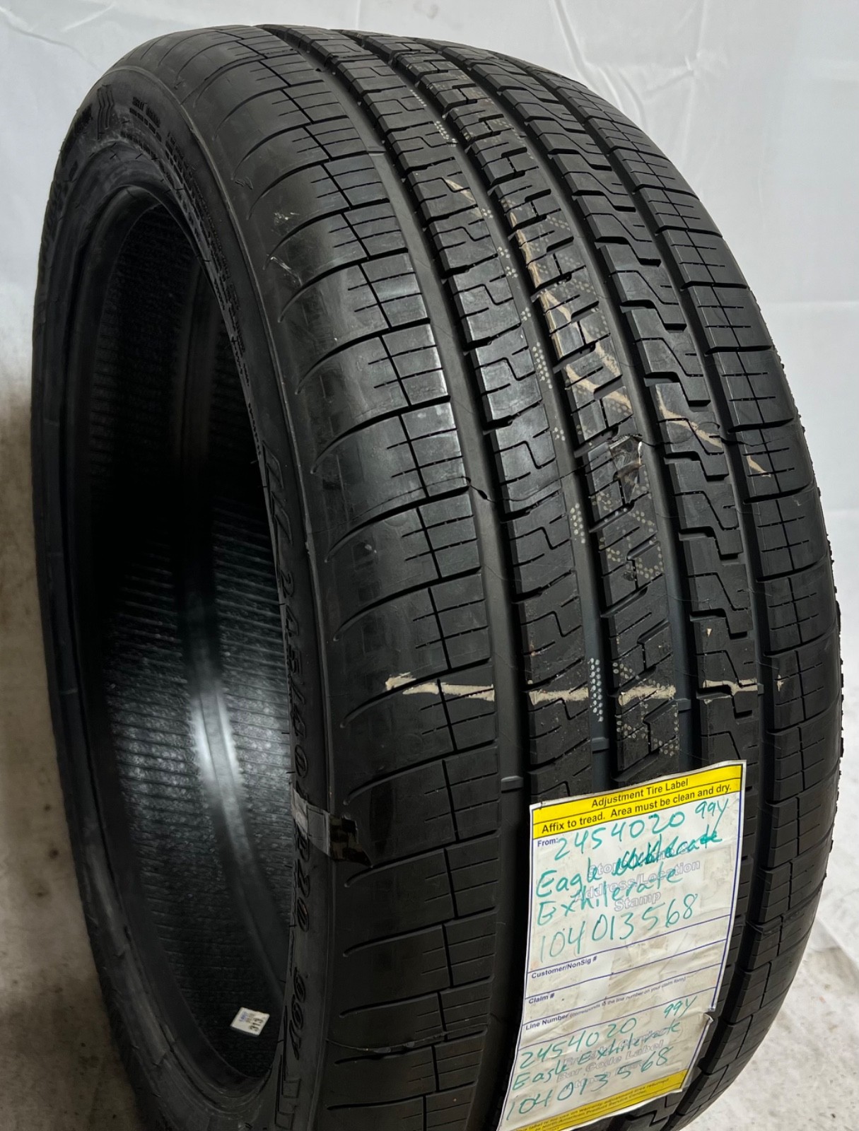 1 – NEW 245/40ZR20 (99Y) M+S Goodyear Eagle Exhilarate – 6182