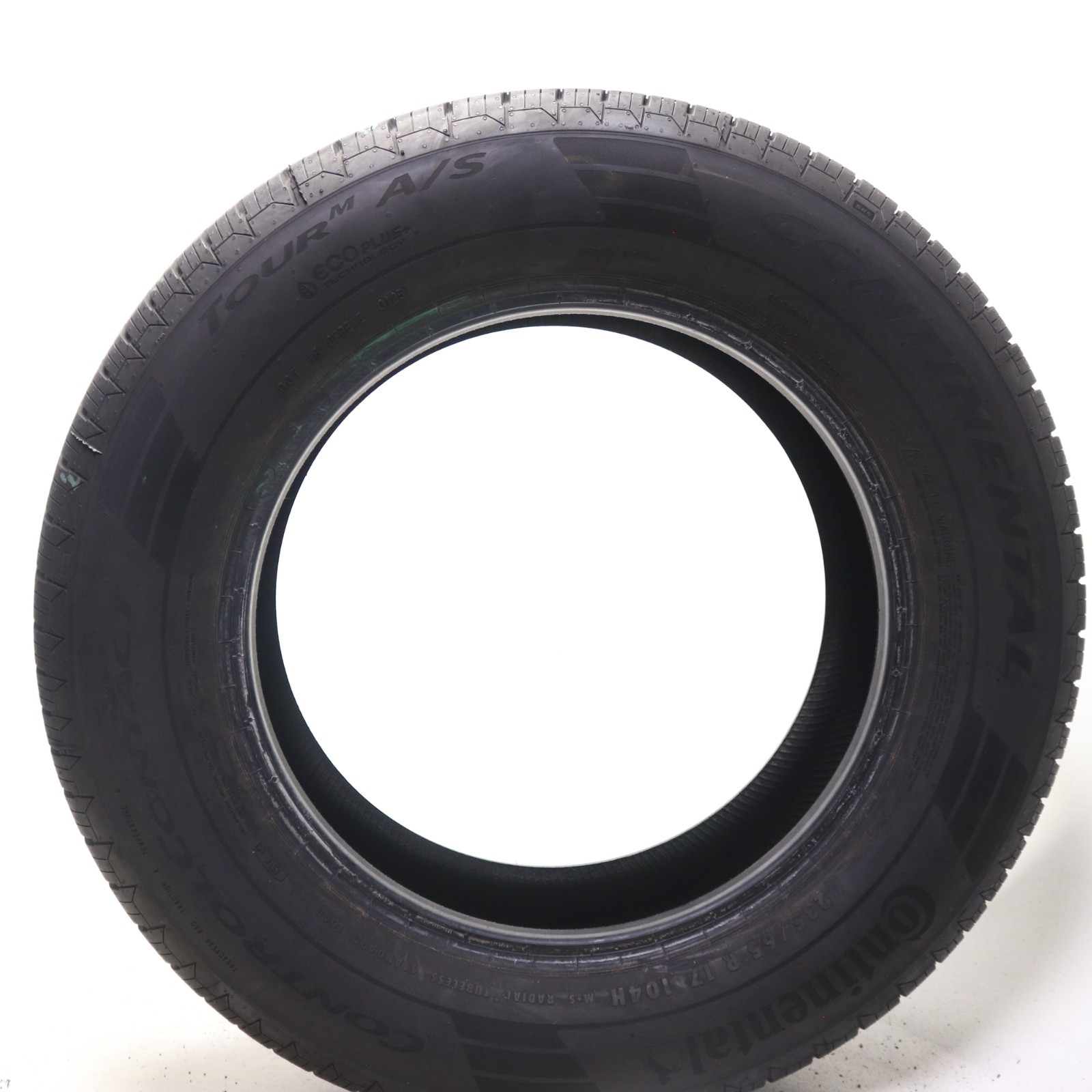Set of 4 Used 235/65R17 Continental ControlContact Tour M A/S EV 104H – 9-10/32