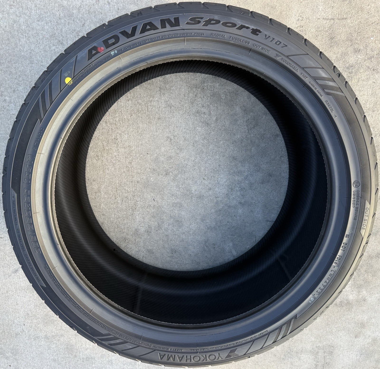 TWO BRAND NEW 285/35ZR20 Yokohama ADVAN Sport V107 Tires Like Michelin Pilot 4S!