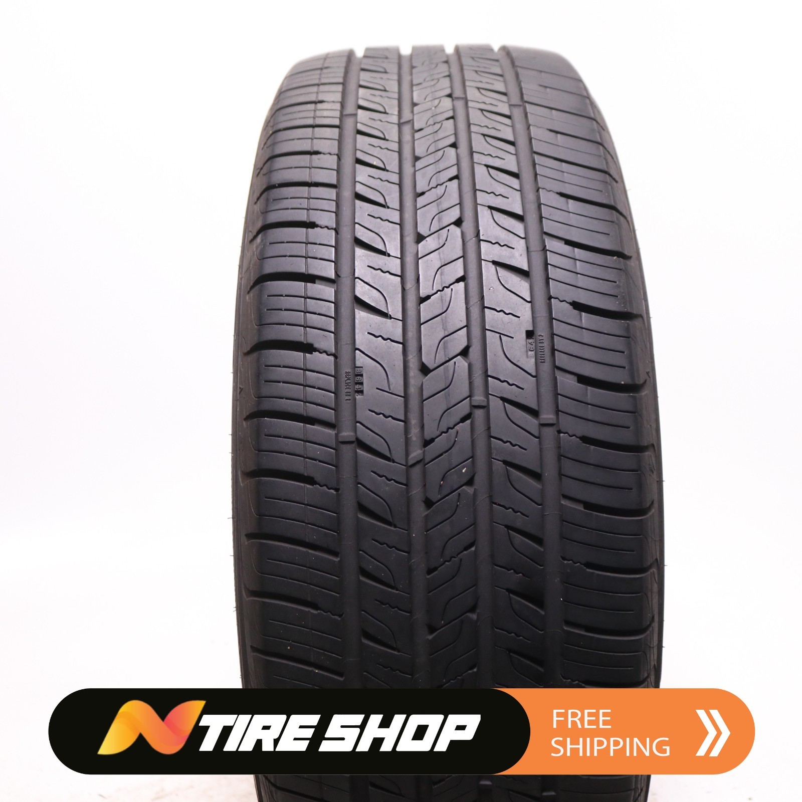 Set of 4 Used 235/55R20 Goodyear Assurance ComfortDrive – 102V – 9-10/32