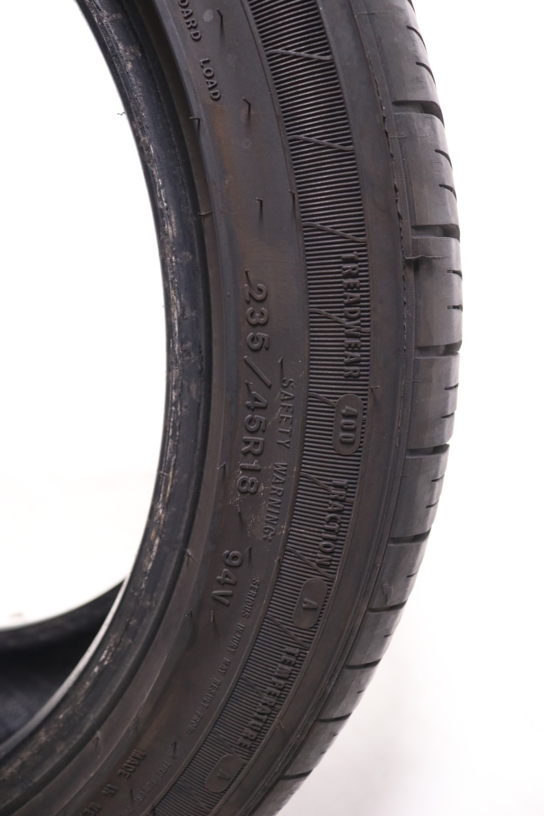 Set of 4 Used 235/45R18 Goodyear Eagle LS-2 – 94V – 8-9/32