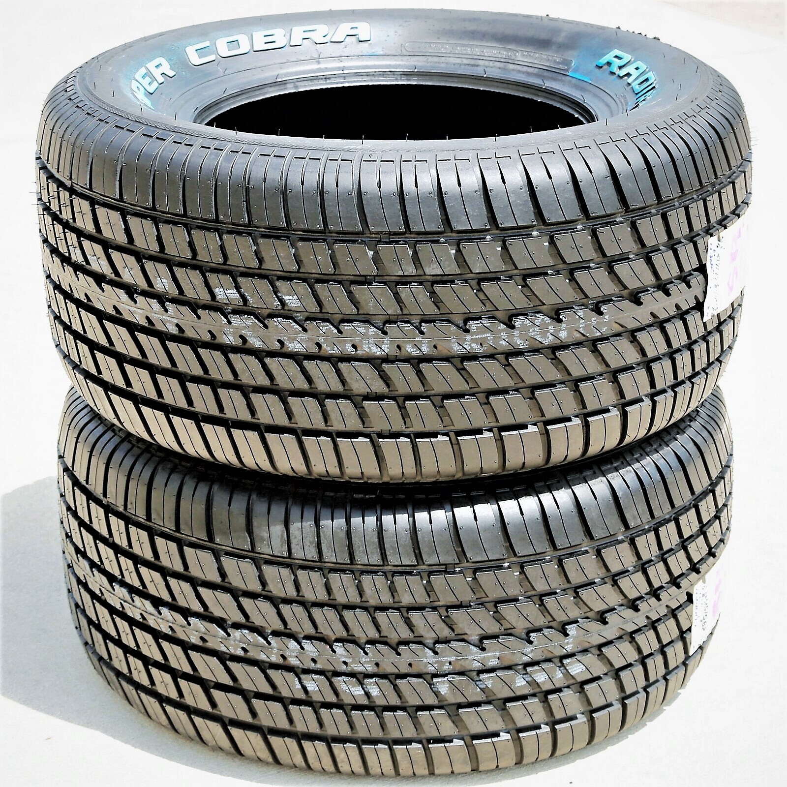 2 Tires Cooper Cobra Radial G/T 295/50R15 105S A/S All Season