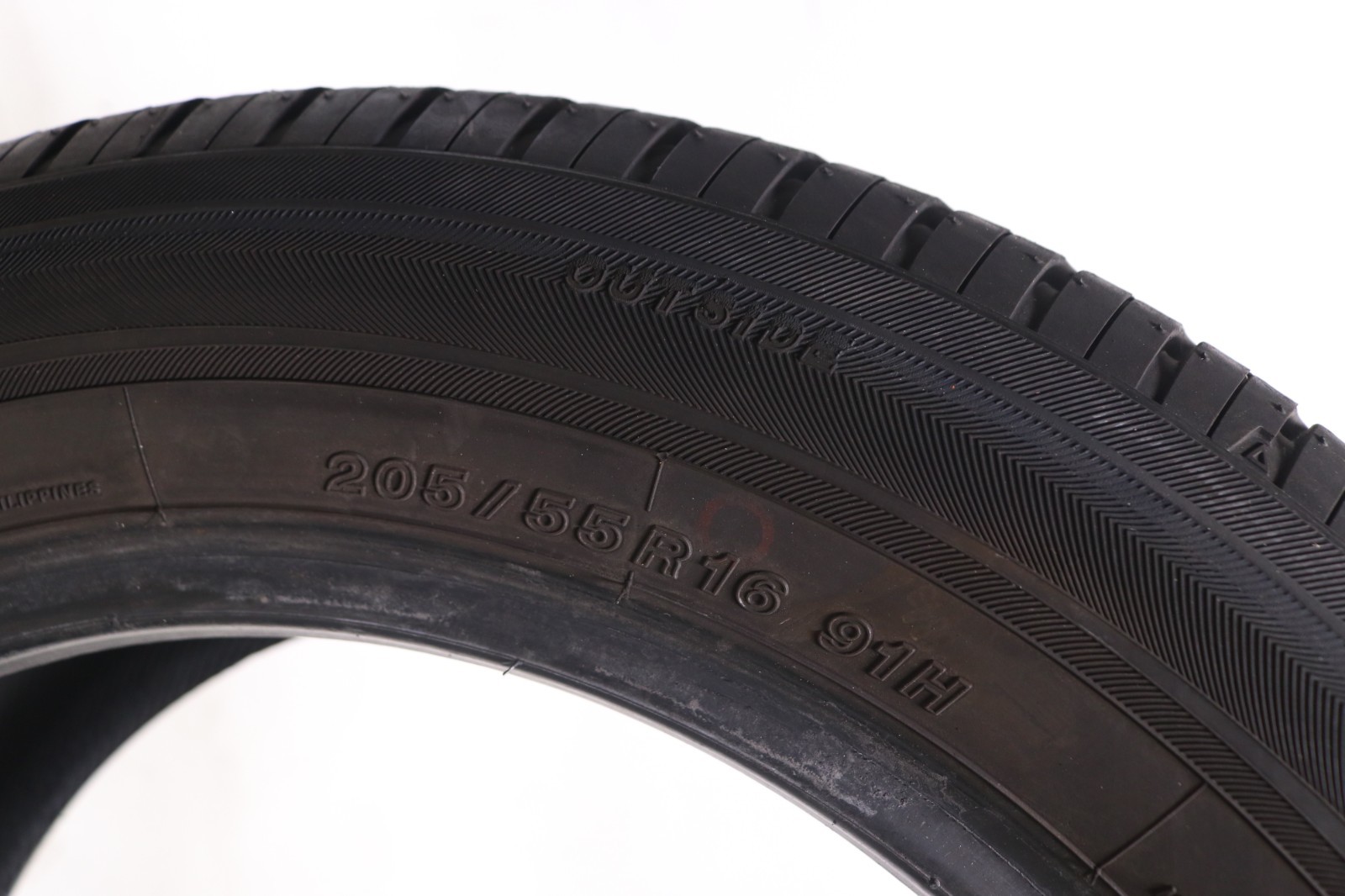 Set of 4 Used 205/55R16 Yokohama YK-GTX – 91H – 9.5-10.5/32