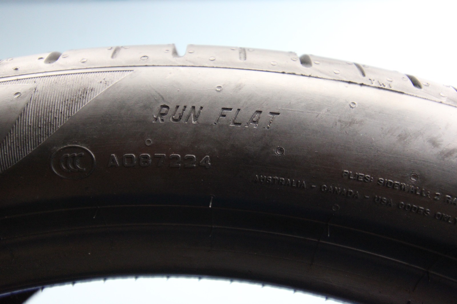 1 Used Pirelli Pzero ★ PZ4 KS RFT 315/35R22 315/35/22 3153522 111Y