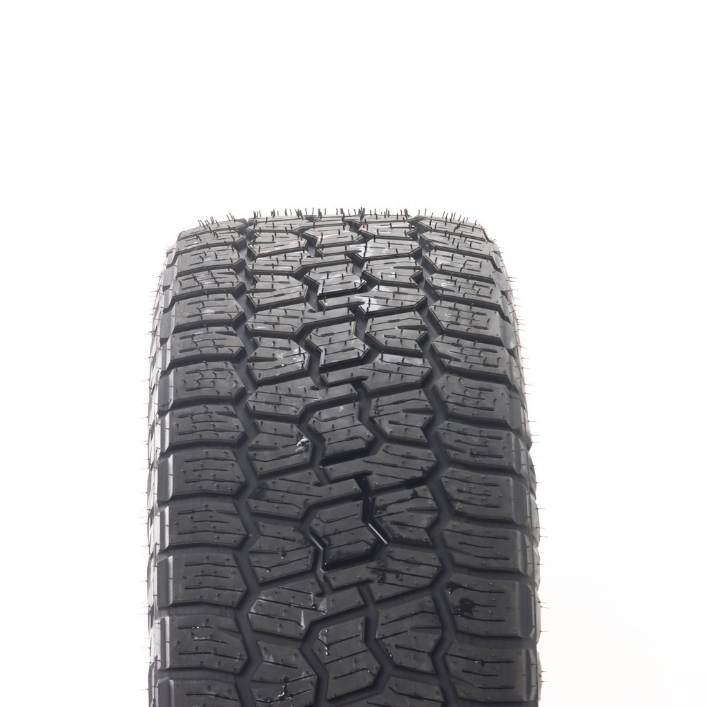 New 305/55R20 Nitto Terra Grappler G3 A/T 116T (11WMZ)