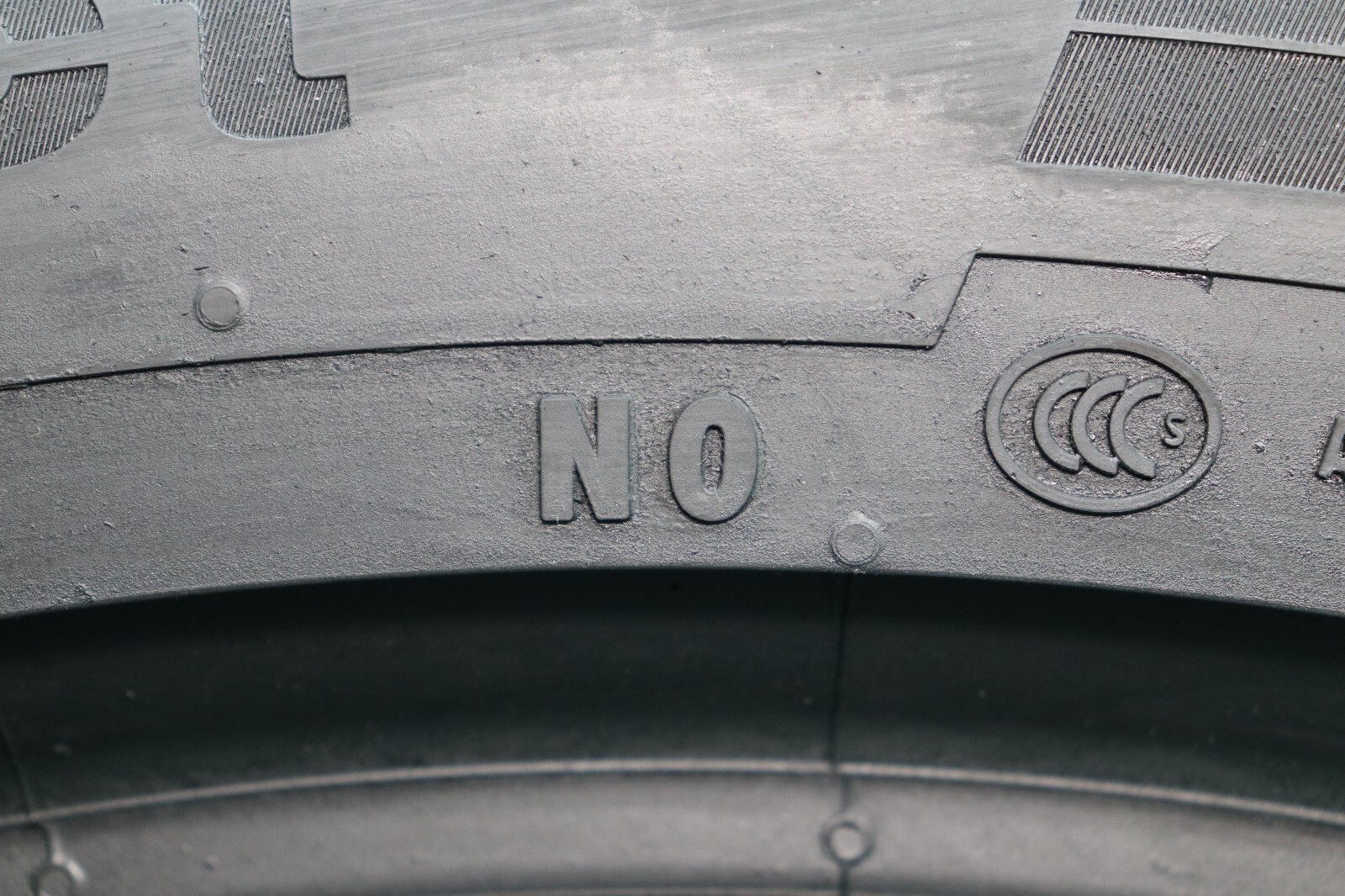 1 Used Continental ContiSportContact 5P (N0) 265/40R21 265/40/21 2654021