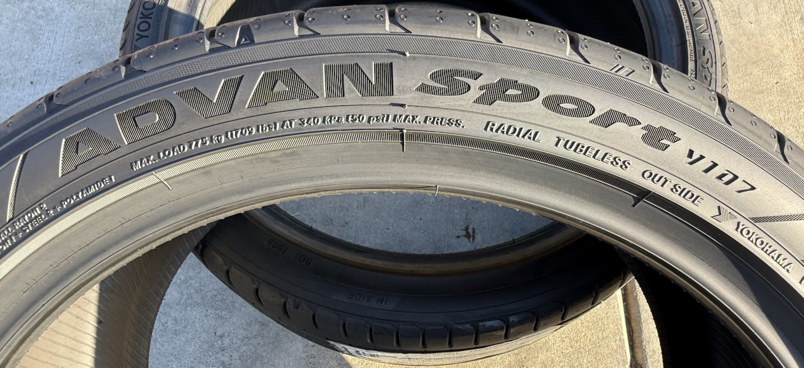 TWO BRAND NEW 265/35ZR20 Yokohama ADVAN Sport V107 Tires Like Michelin Pilot 4S!