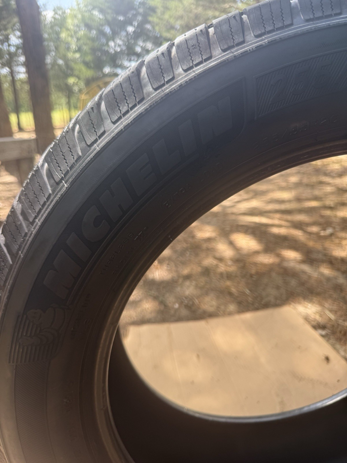 Michelin Defender LTX MS 255/55R20 Tire