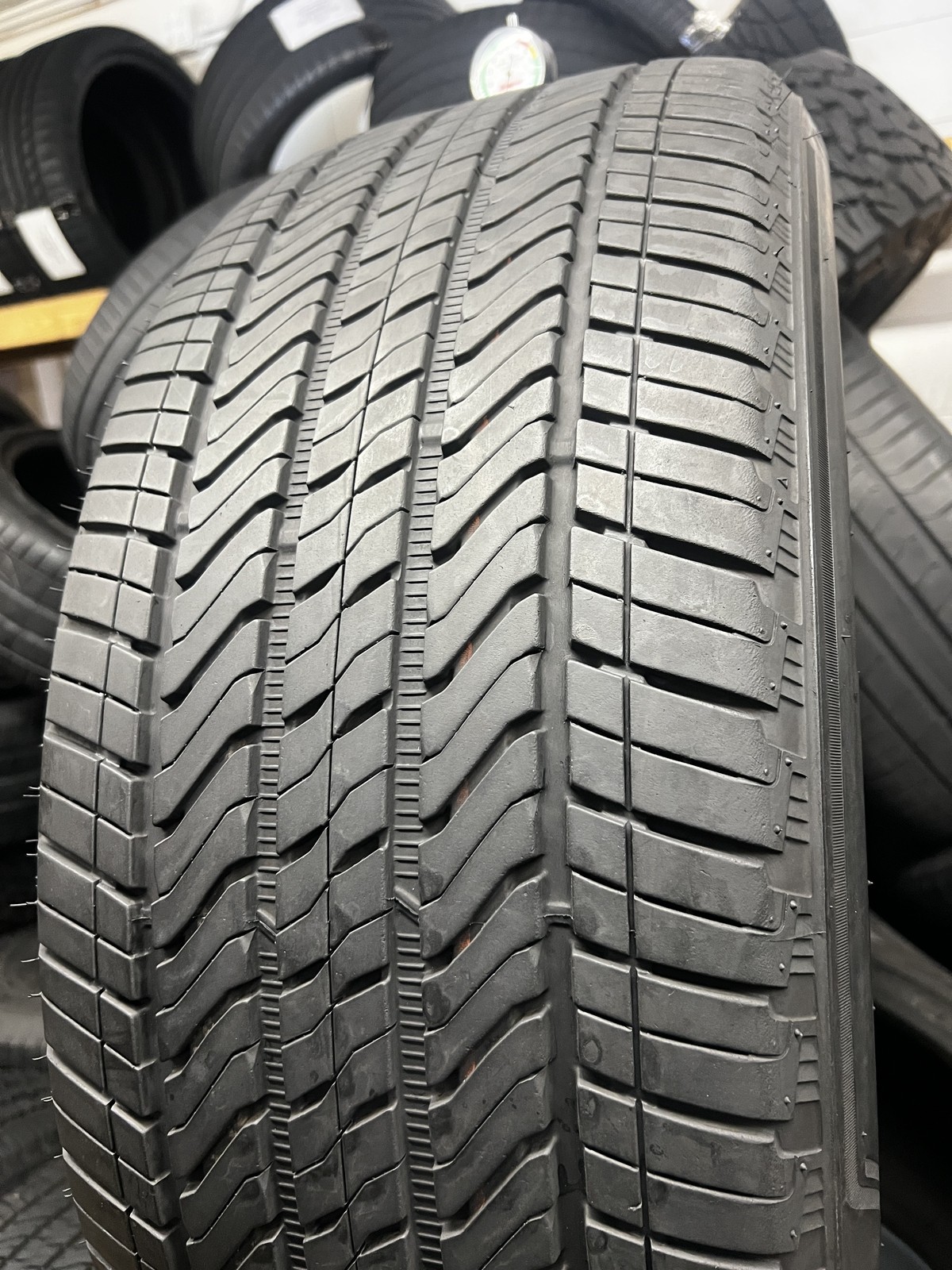 Set Of 2 Tires Bridgestone Alenza A/S 02 275/50R22 111H