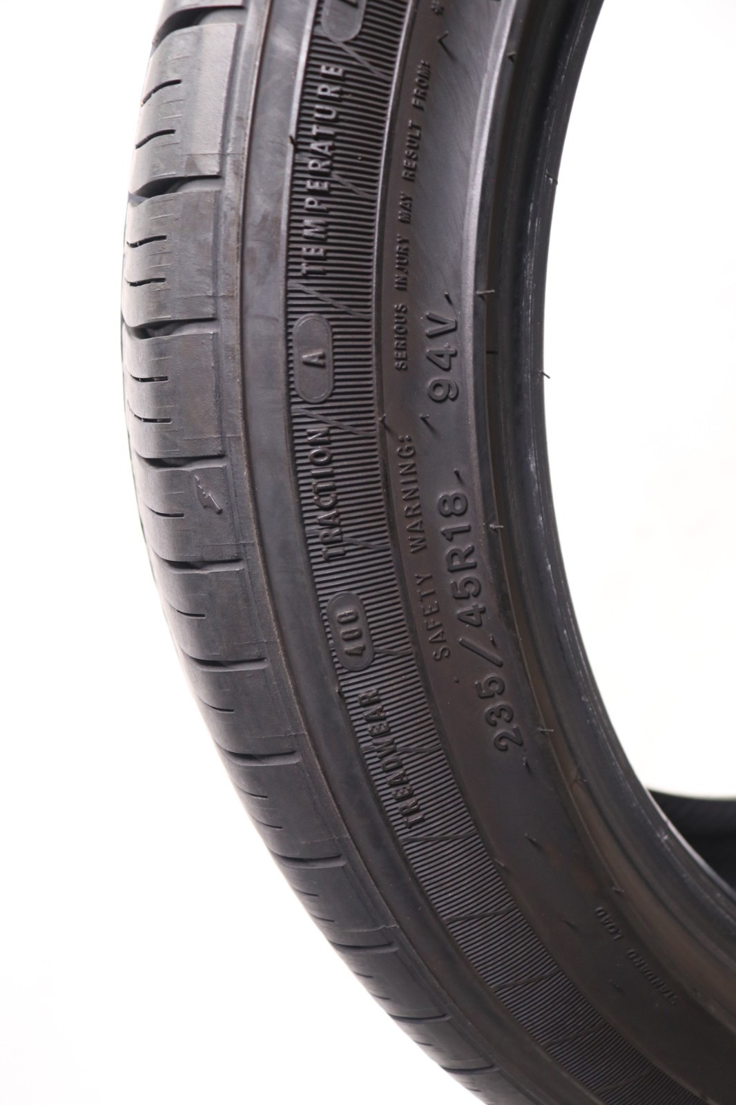 Set of 4 Used 235/45R18 Goodyear Eagle LS-2 – 94V – 8-9/32