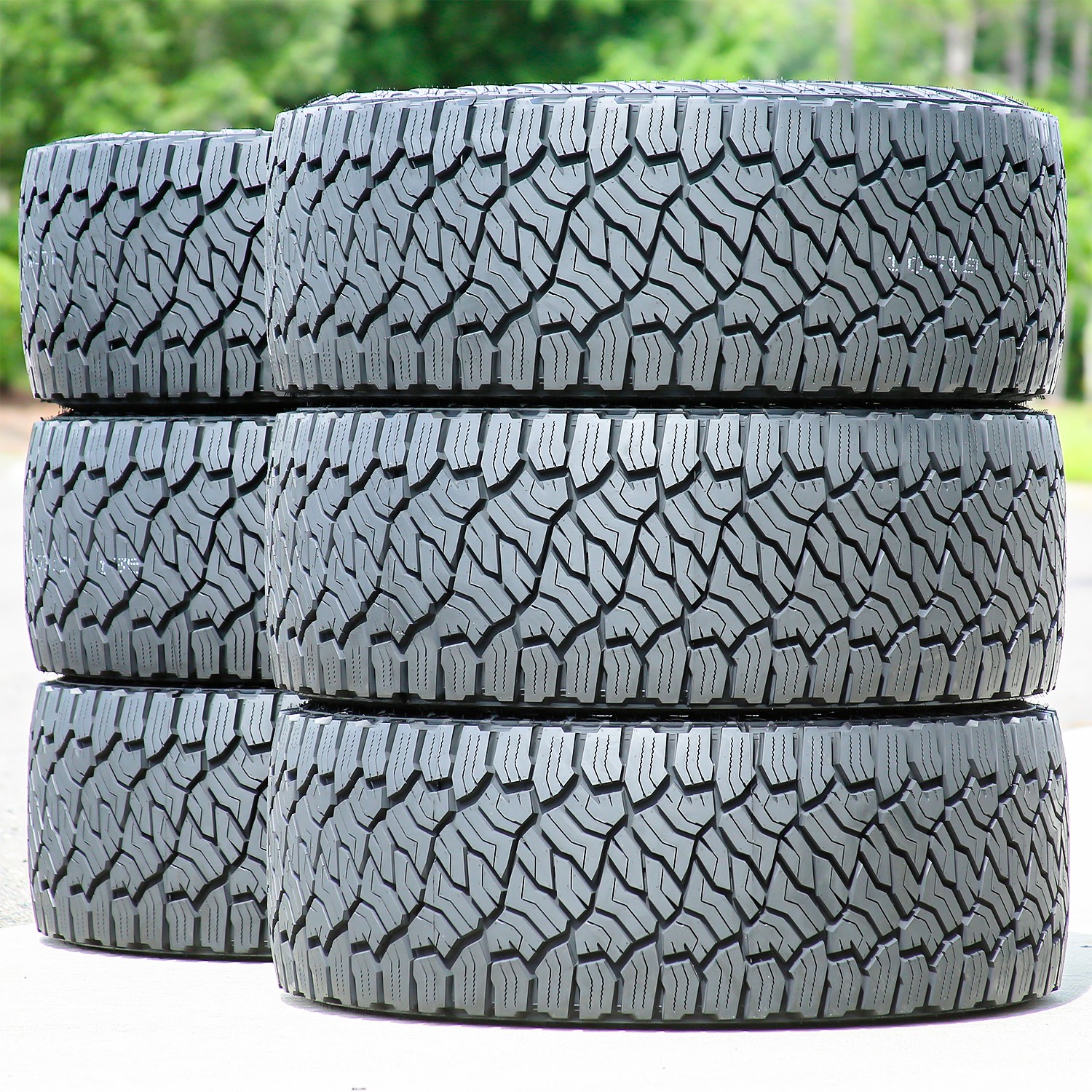 Tire Venom Power Trail Hunter ATS 305/35R24 112H XL AT A/T All Terrain