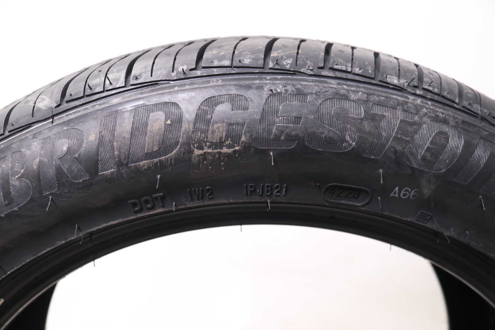 Set of 4 New 235/50R18 Bridgestone Turanza EL440 – 97V – 10/32