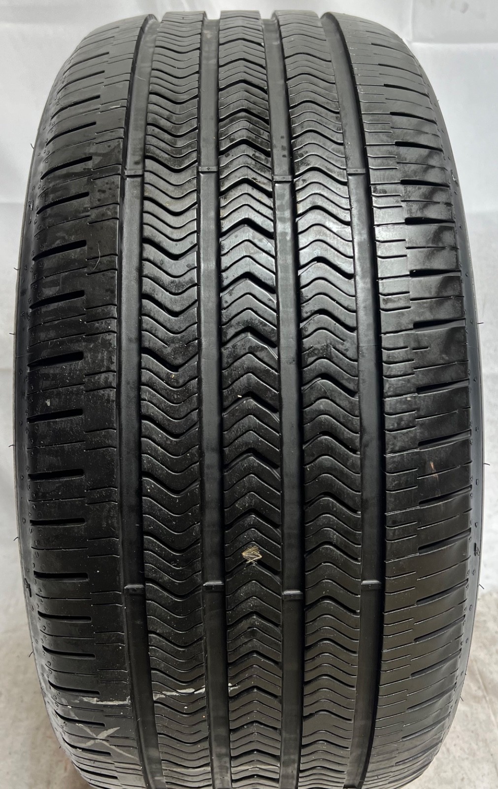1 – TAKEOFF 255/40R19 XL (100H) Goodyear Eagle Sport (*) BMW OEM – 5032