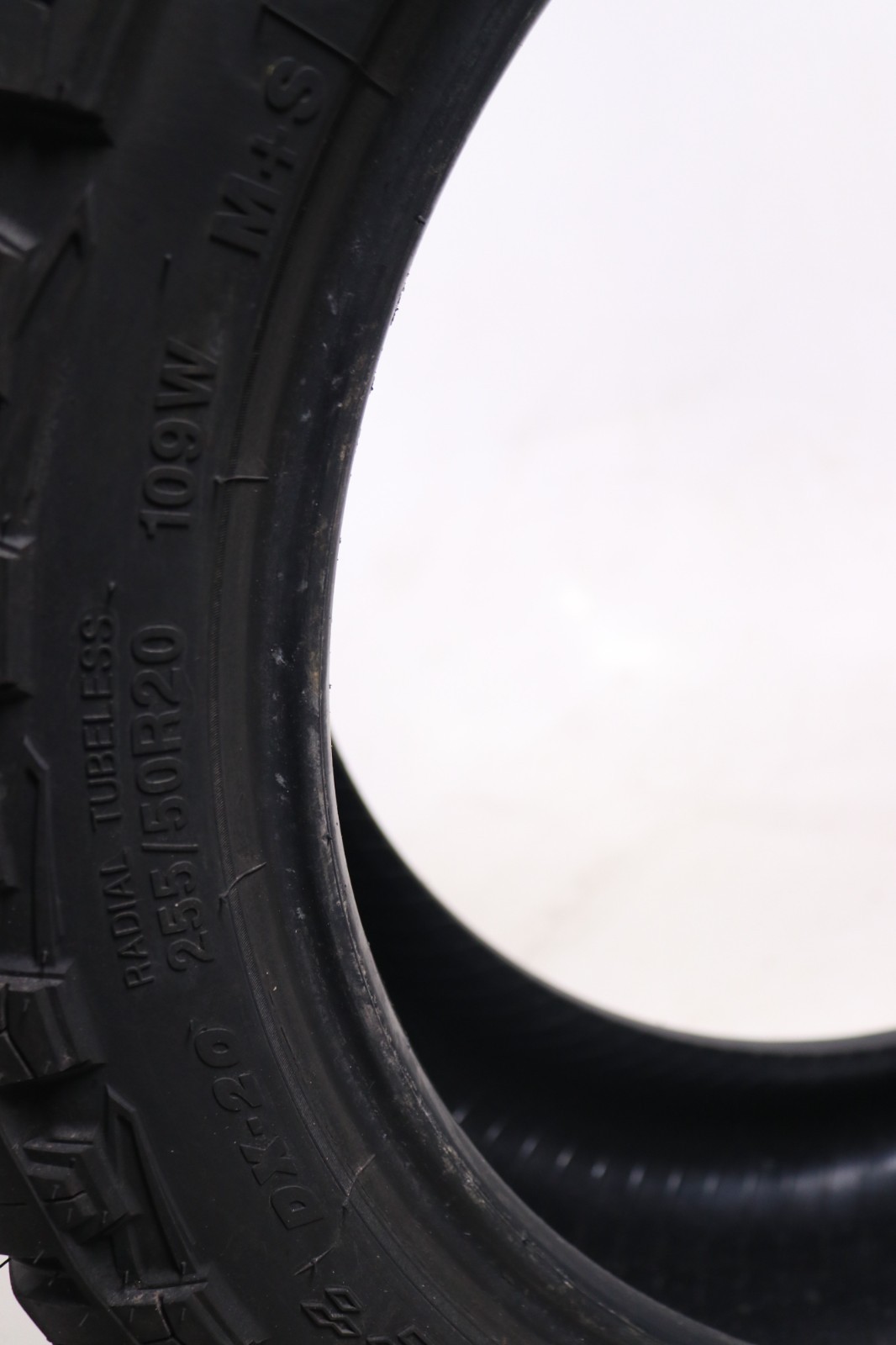 Set of 2 Used 255/50R20 Delinte DX-20 Bandit X/T – 109W – 11.5/32 No Repairs