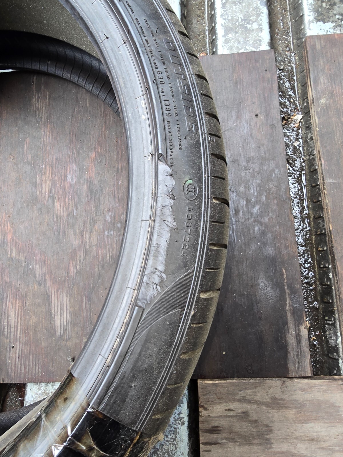 Pirelli PZero PZ4 PNCS Sport 235/35R20 Tire 9/32