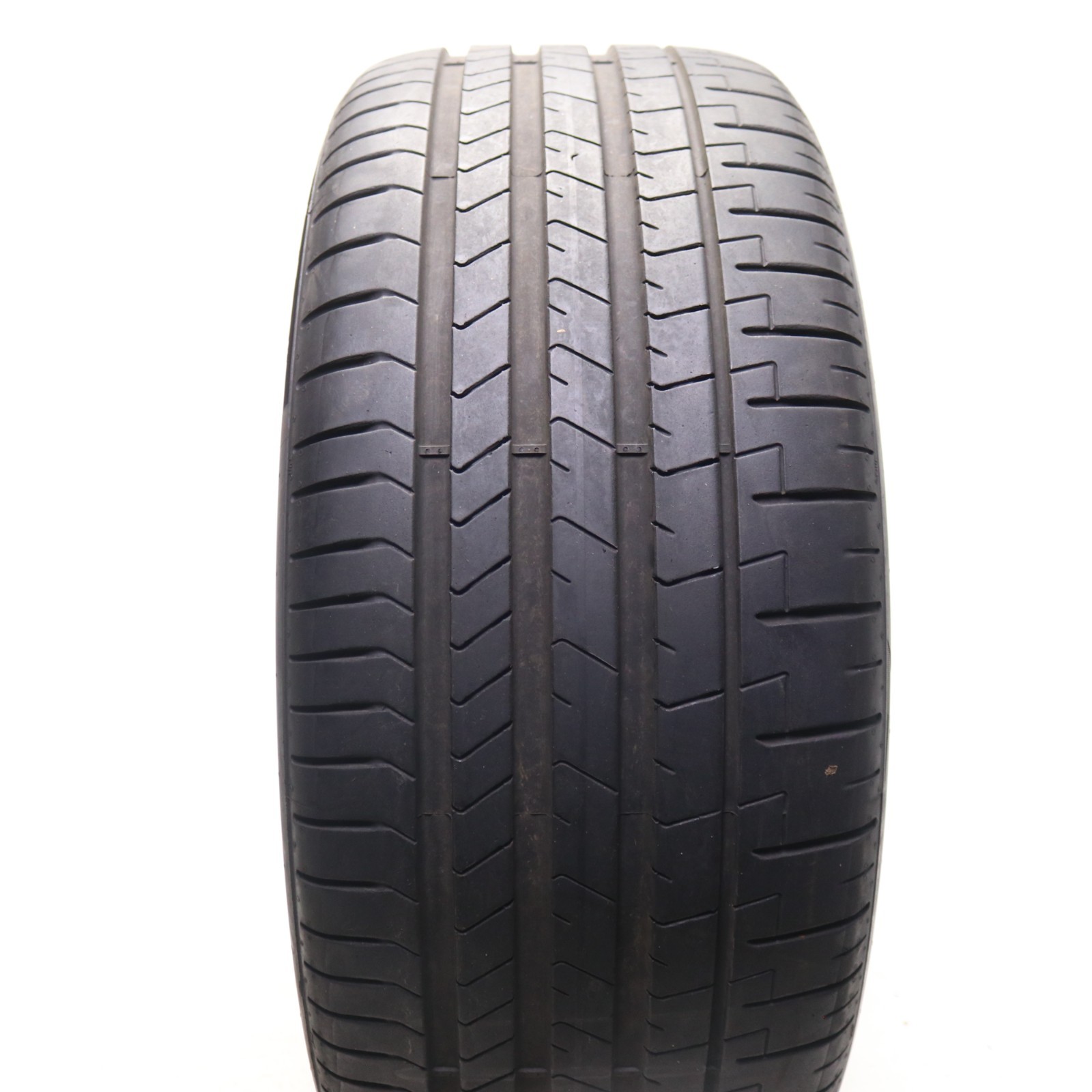 Used 275/40R22 Pirelli P Zero PZ4 Run Flat – 107Y – 7.5/32 No Repairs