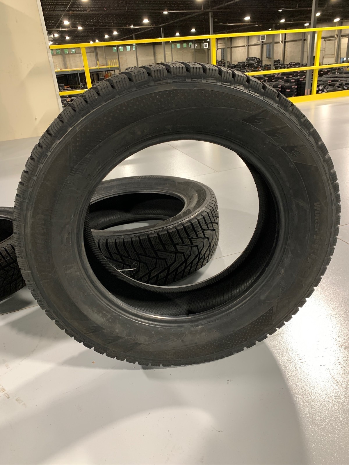 2 Take Off 275 60 20 Hankook Winter i*Pike X Extra Load Snow Tires