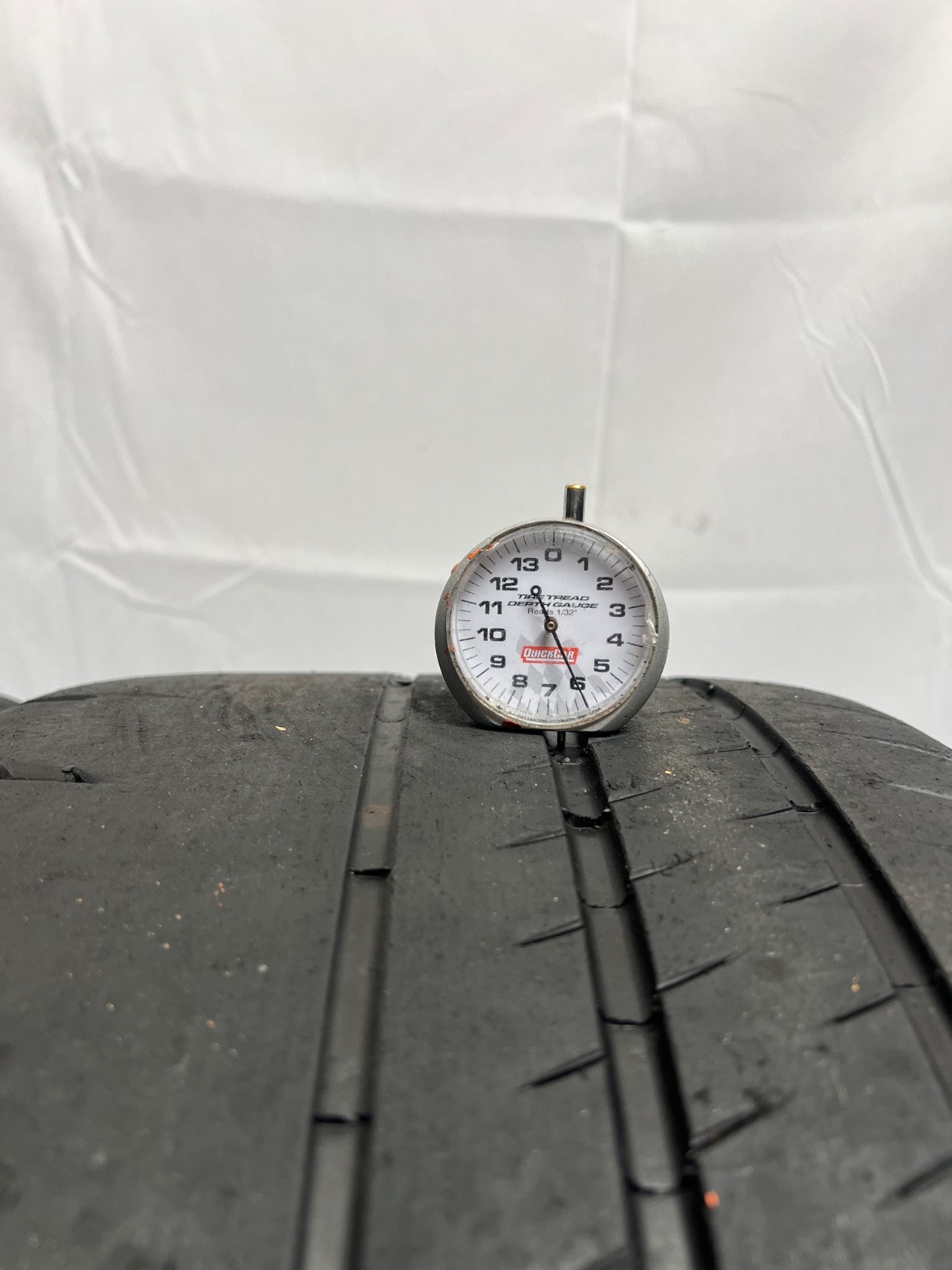 2 – NO REPAIRS 265/35ZR20 XL (99Y) Michelin Pilot Sport Cup 2 R (N0) – 6115