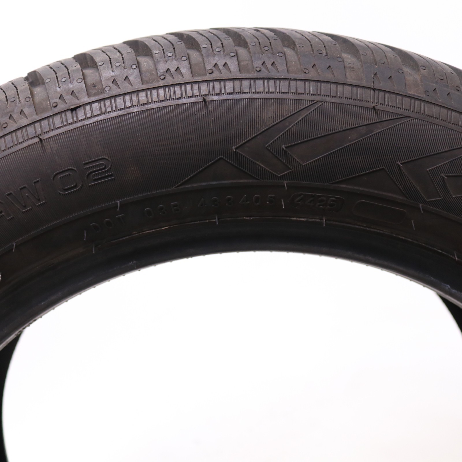 Set of 2 Used 205/55R16 Nokian Encompass AW 02 – 91V – 11/32