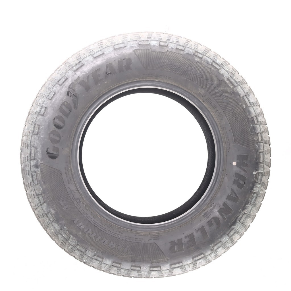 Set of (4) Used 255/70R17 Goodyear Wrangler Territory AT 112T – 8.5-9.5/32