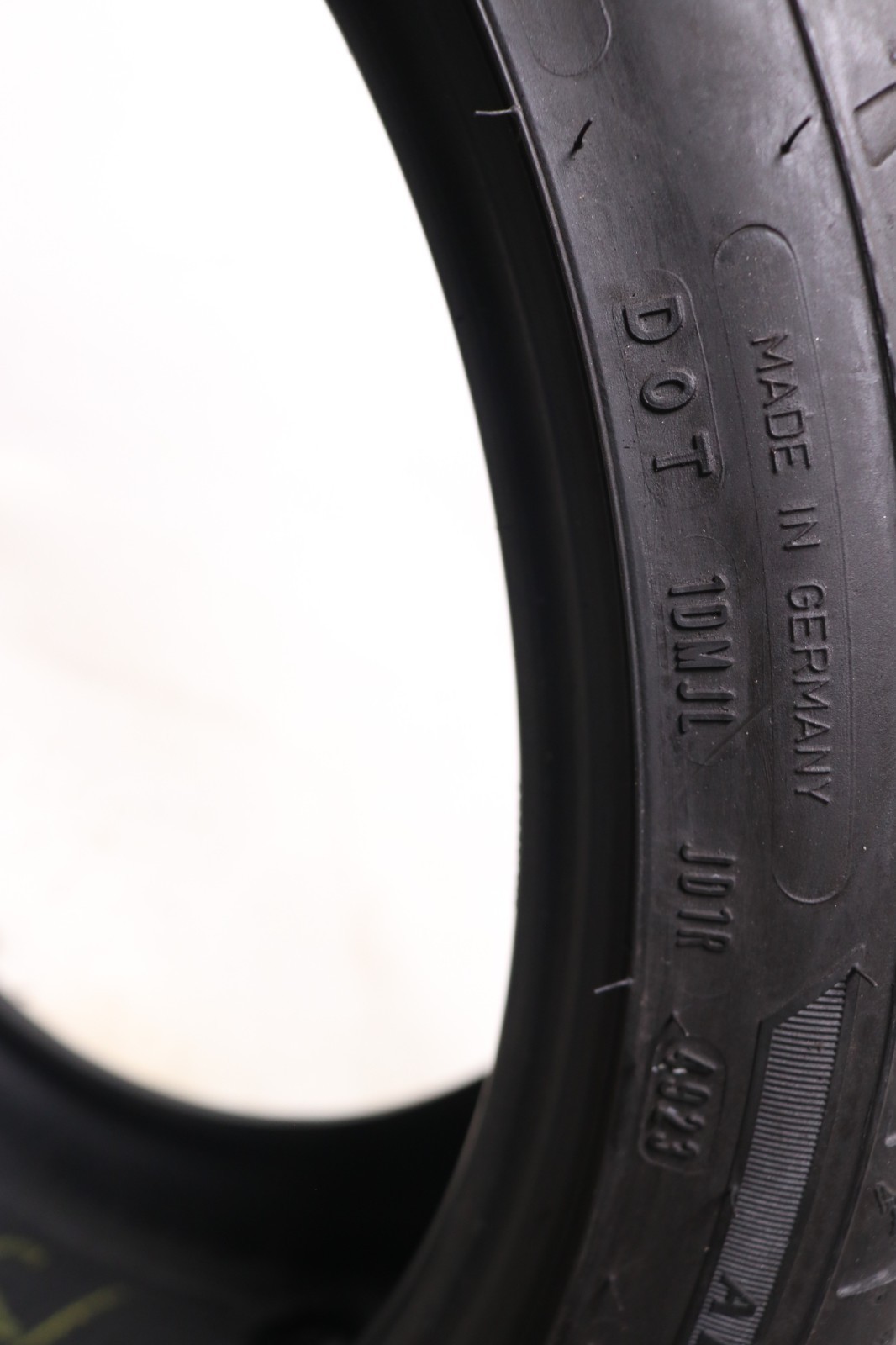 Used 265/35R21 Goodyear Eagle Sport AO SoundComfort – 101H – 7/32