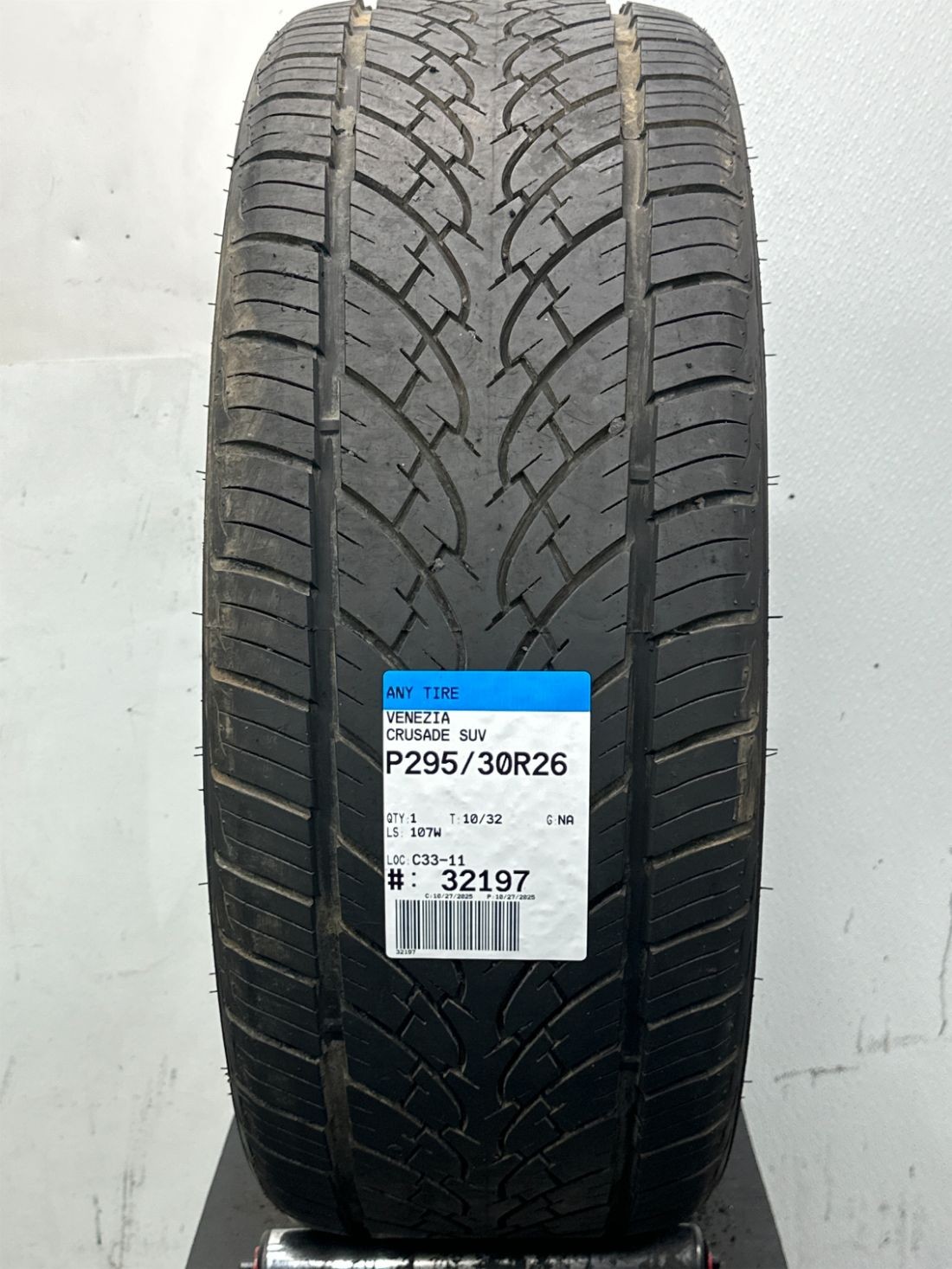 1 Used P295/30R26 Venezia Crusade SUV 107 W – 10/32