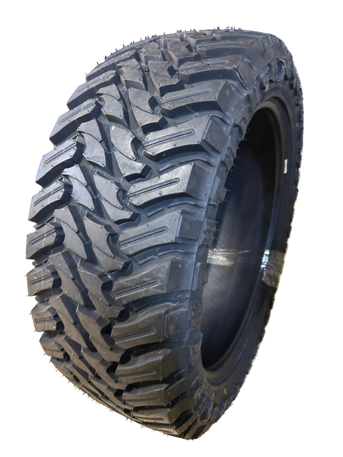 ATTURO TRAIL BLADE M/T BSW LT 33 12.50 22 109Q 10PLY MUD TIRE TBMTI0045397