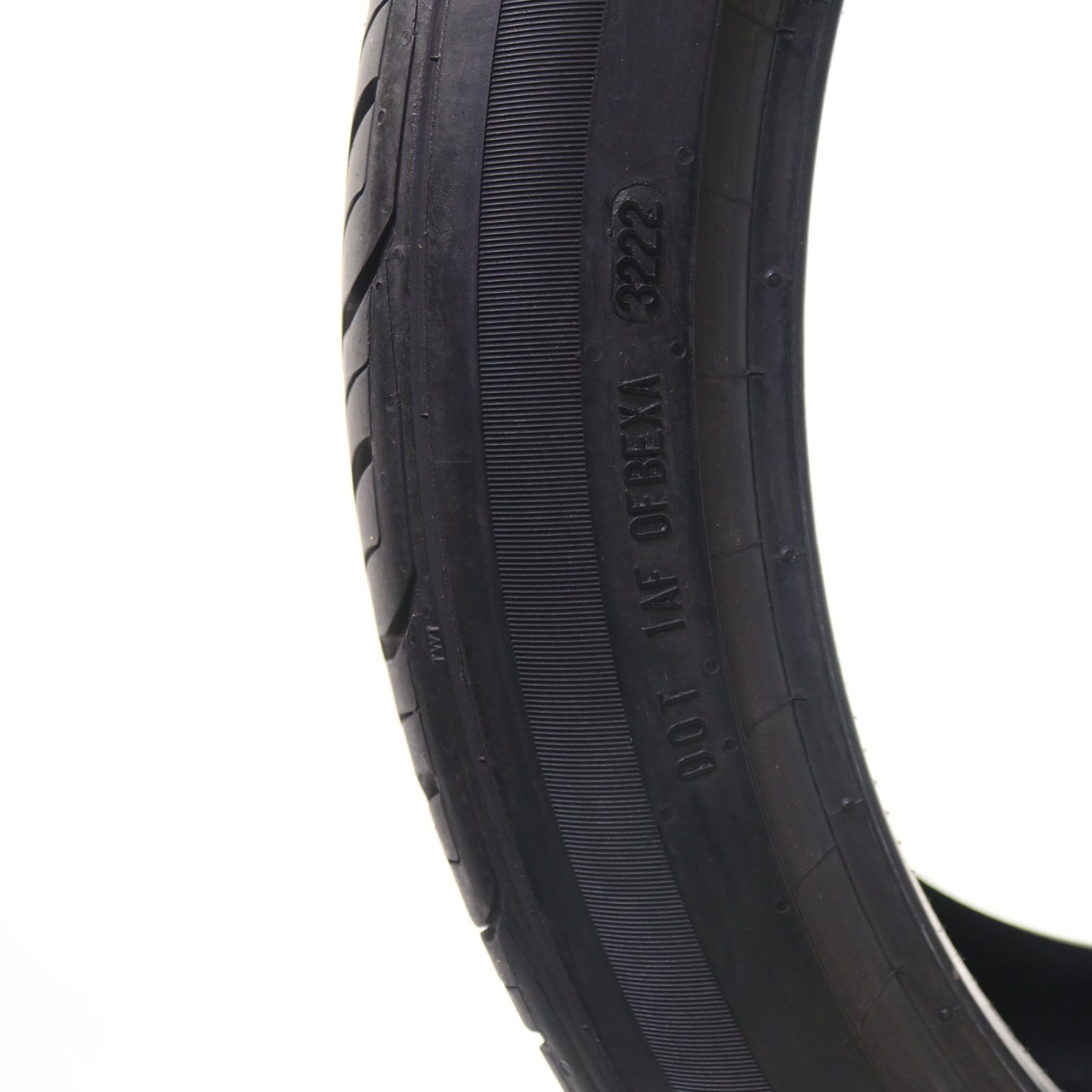 Set of 2 Used 285/35ZR20 General G-MAX AS-05 – 100W – 6.5-7/32 No Repairs