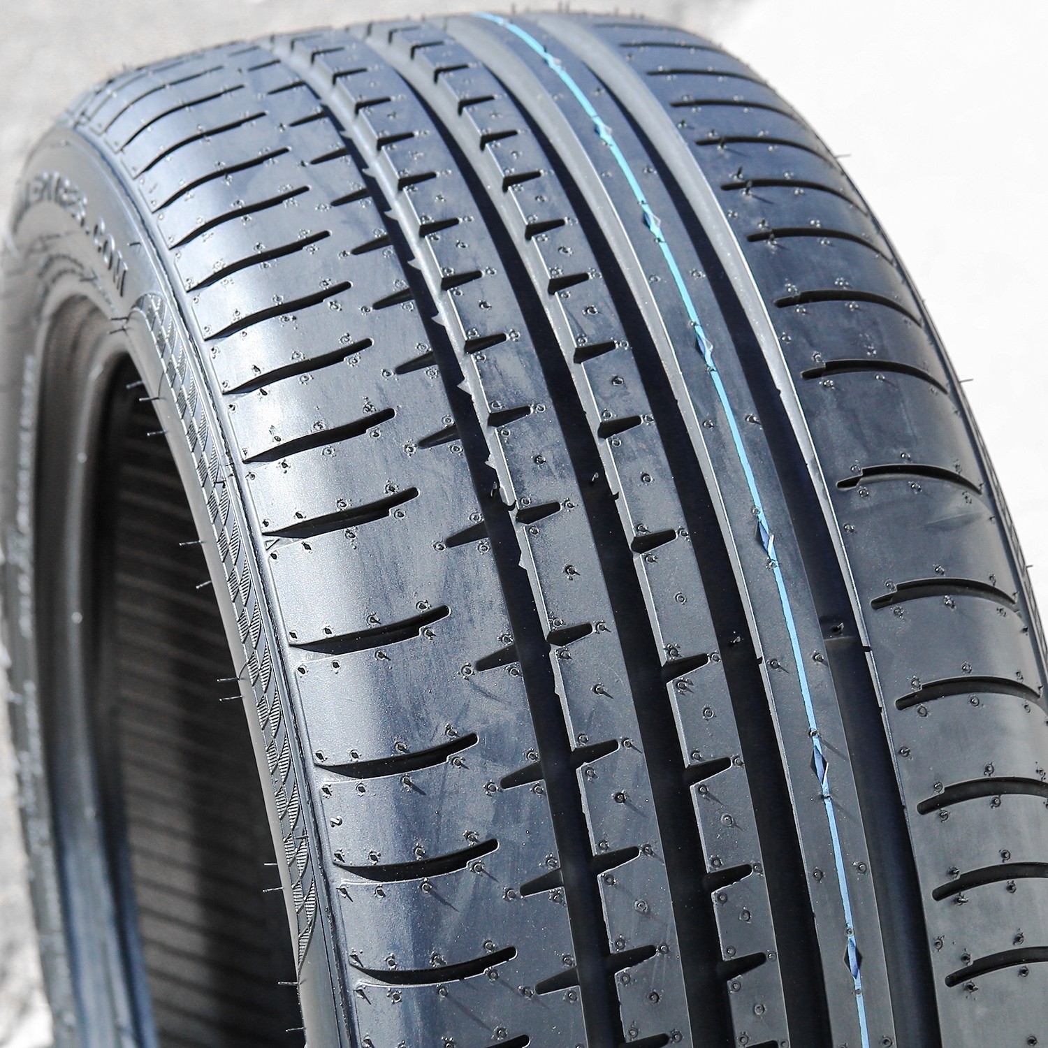 Tire Accelera Phi 245/35ZR22 245/35R22 97Y XL A/S High Performance