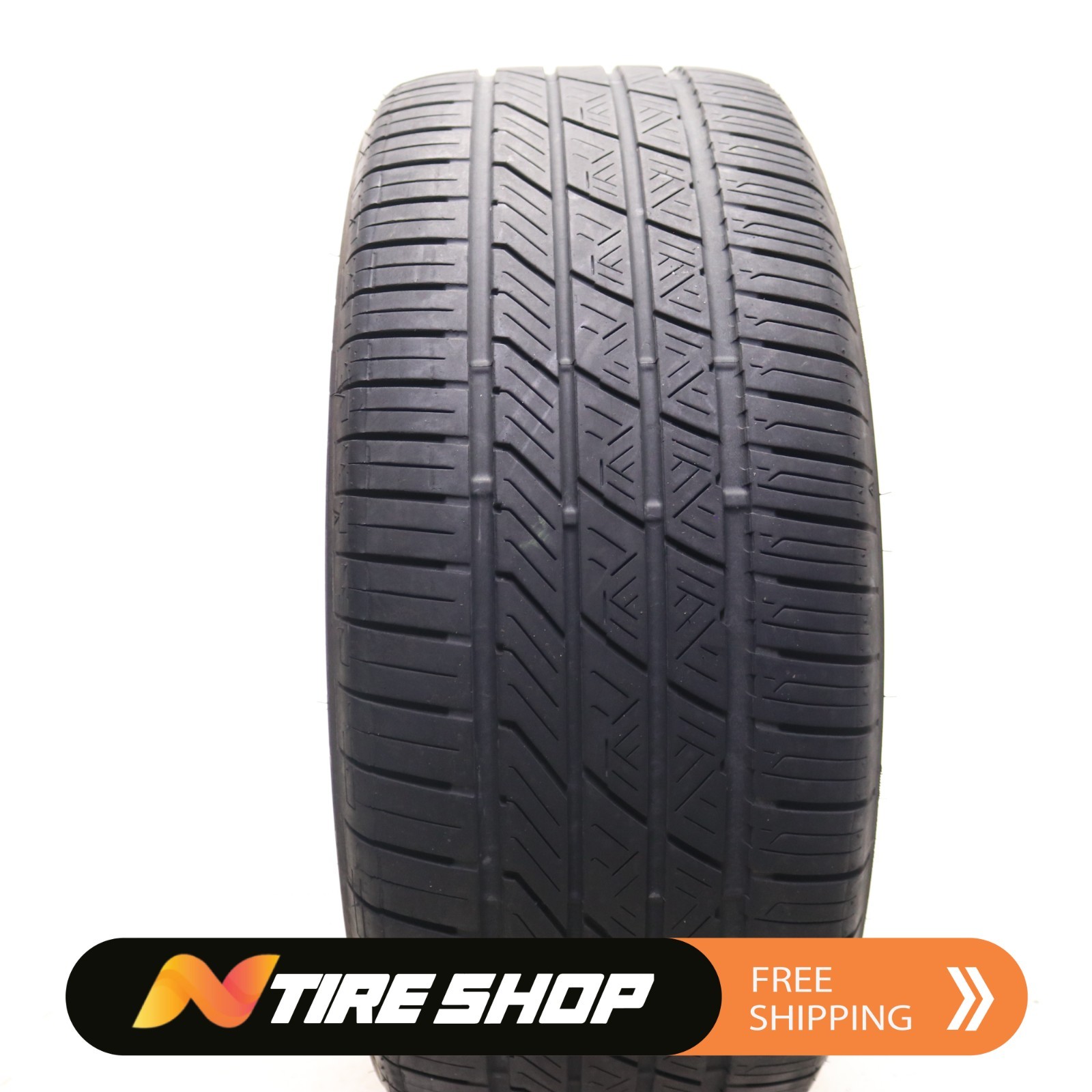 Used 245/45ZR18 Road Hugger GTZ – 100W – 6/32 No Repairs