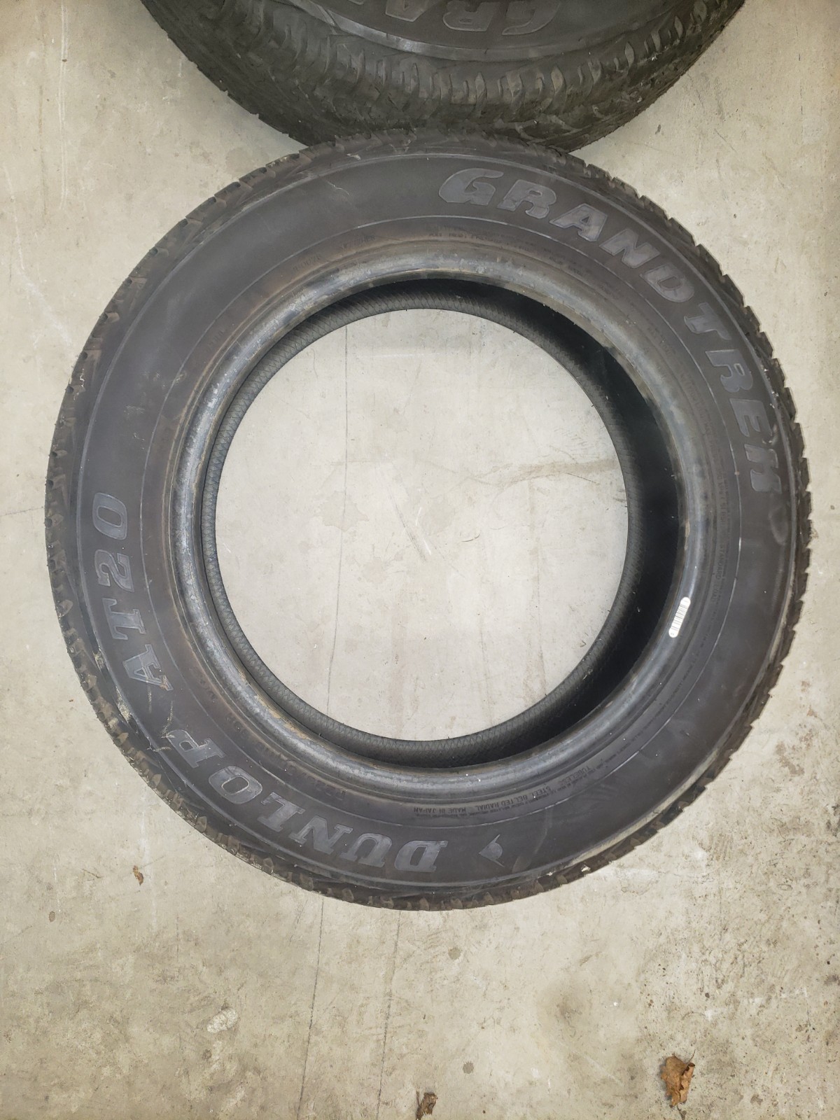 New 225/60R18 Dunlop Grandtrek AT20 99H – 10/32
