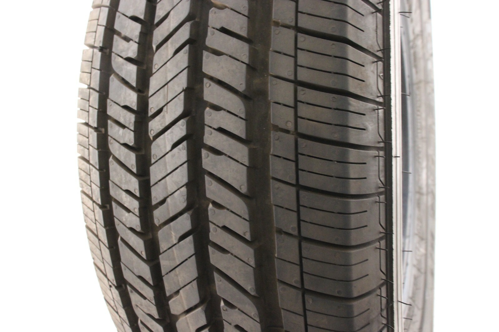 New OEM Goodyear Eagle F1 AS Asymmetric SUV 4X4 Tire 255/55R20 110W