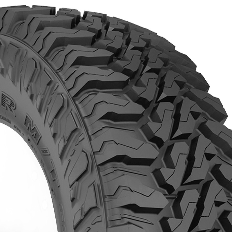 Yokohama GEOLANDAR M/T G003 LT245/75R17/10 121Q Tire