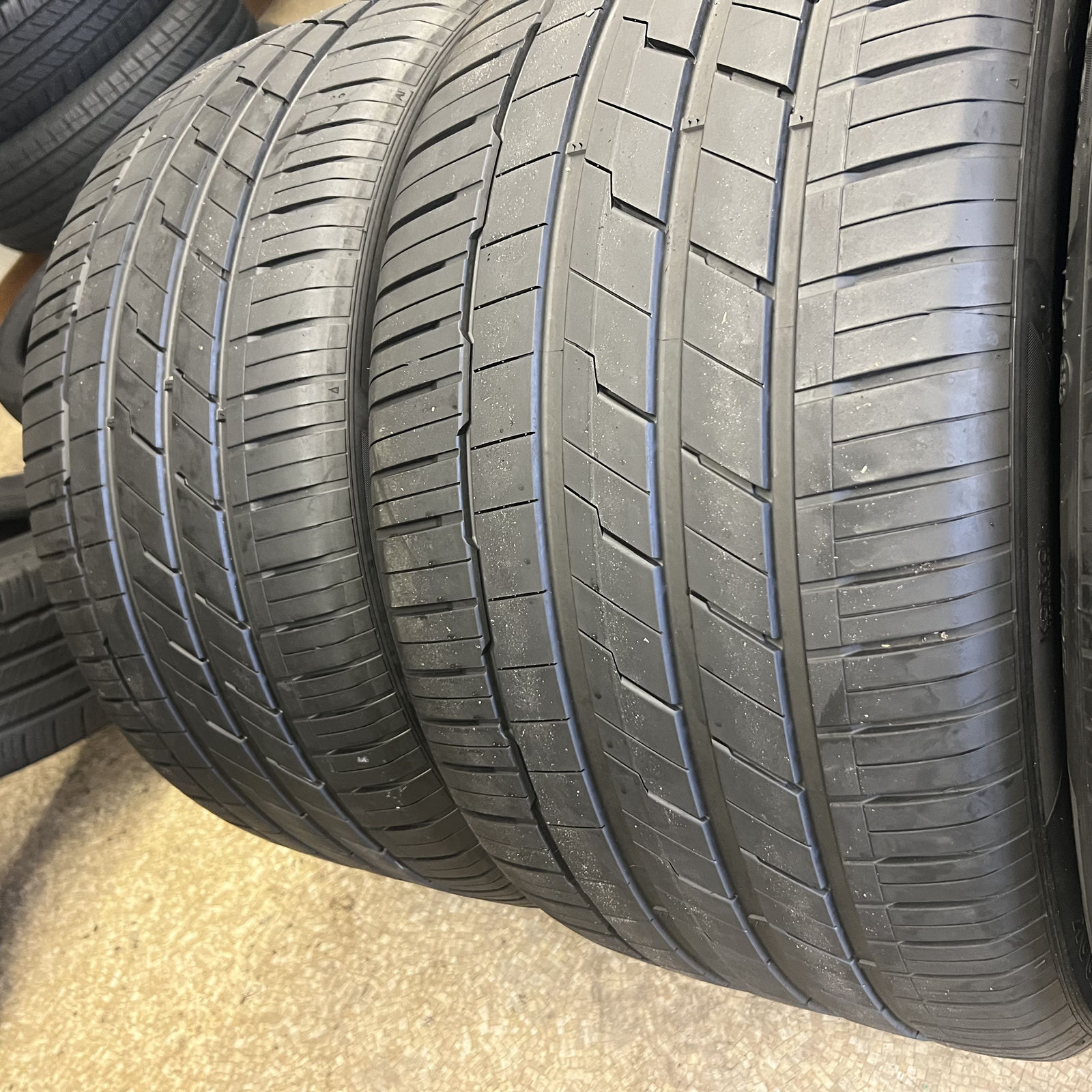 Set Of 4 Tires LikeNew Hankook Ventus S1 Evo3 SUV HRS BMW 275/40R21 & 315/35R21