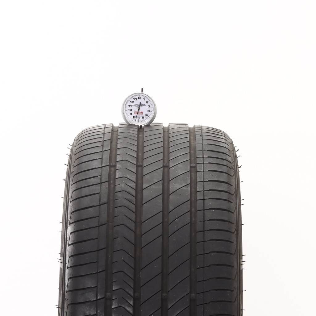 Set of (4) Used 245/40ZR19 Kumho Majesty 9 Solus TA91 98W – 7-8.5/32