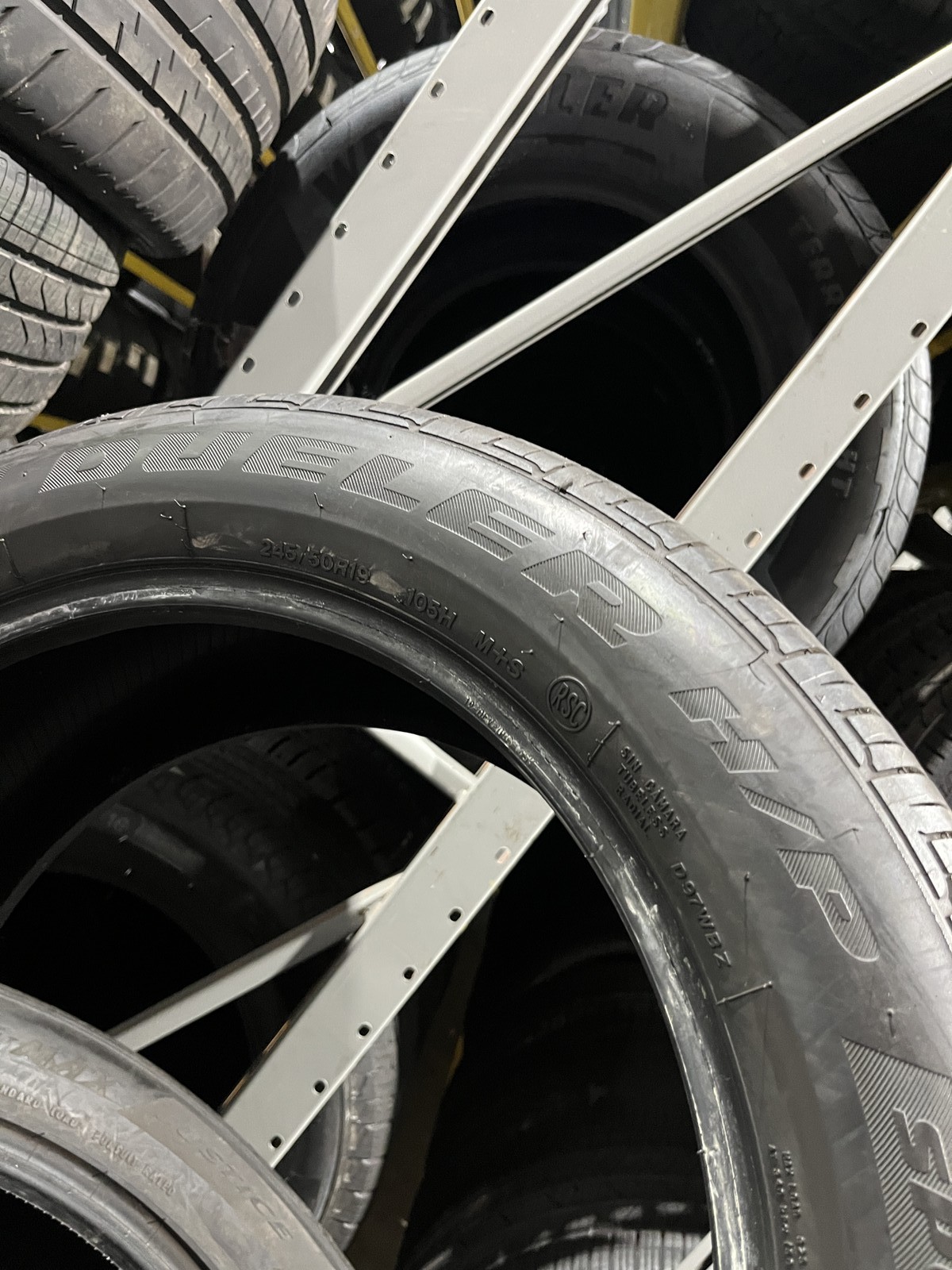 1 Tire Bridgestone Dueler H/P Sport AS RFT ★ BMW 245/50R19 105H DOT.0624 5.5/32