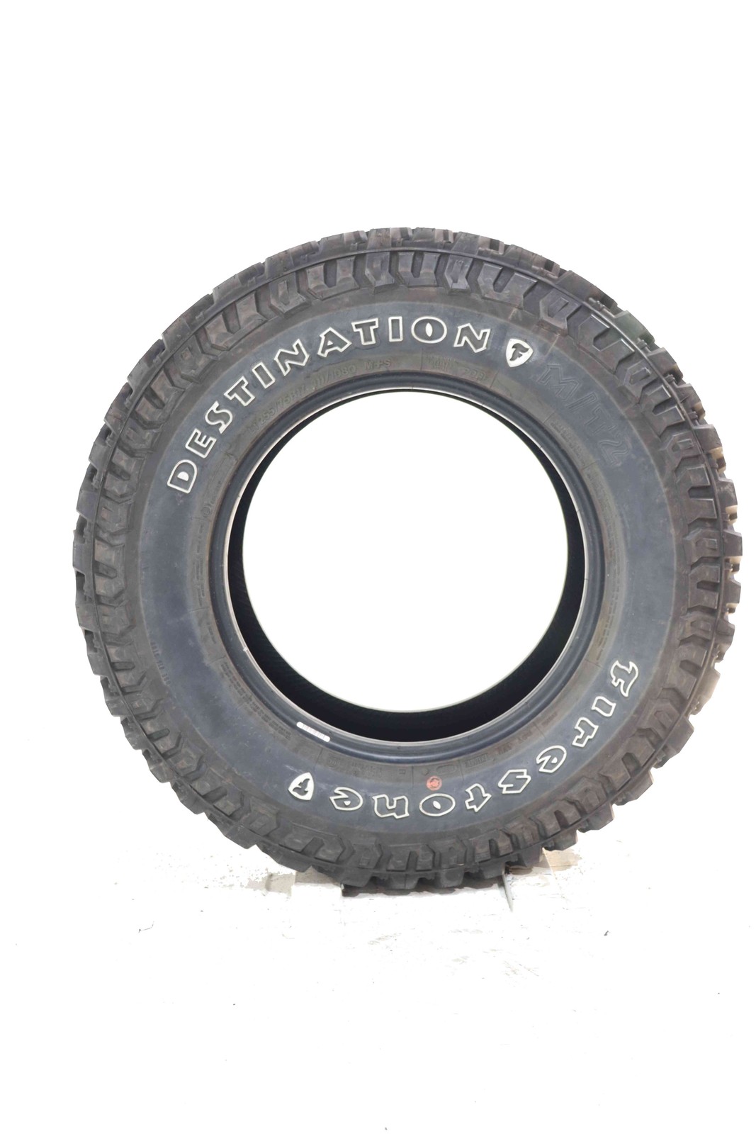 P255/75R17 Firestone Destination M/T2 OWL 111 Q Used 18/32nds