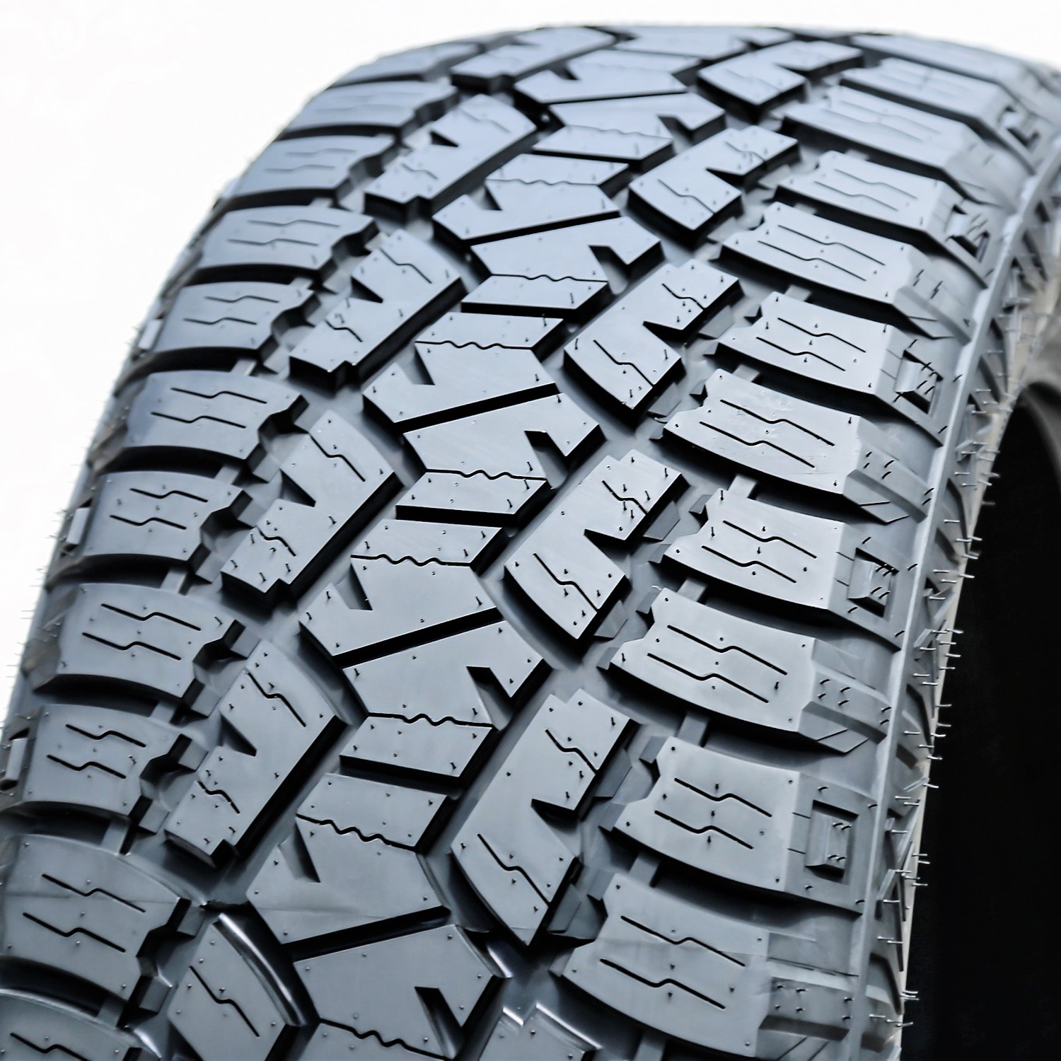 2 Tires Suretrac Wide Climber A/T II 285/45R22 114H XL AT All Terrain