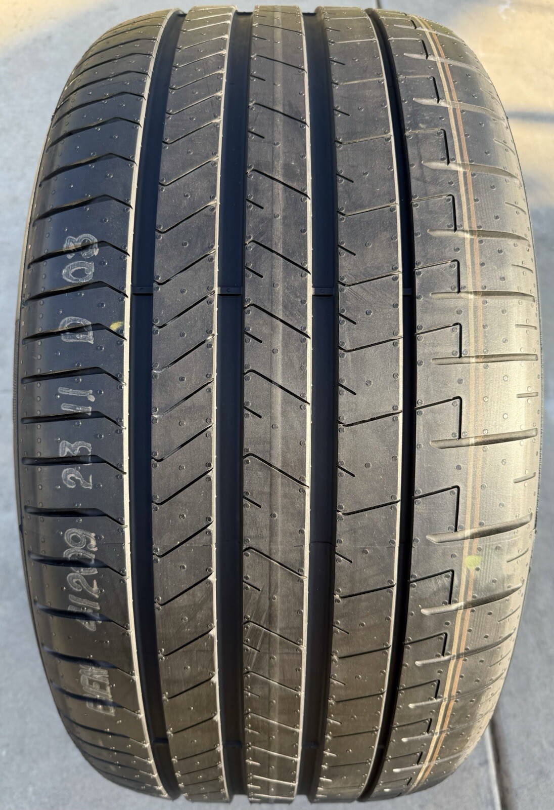 Set of TWO BRAND NEW 305/40R20 112Y Pirelli P Zero PZ4 Star ★ BMW Tires