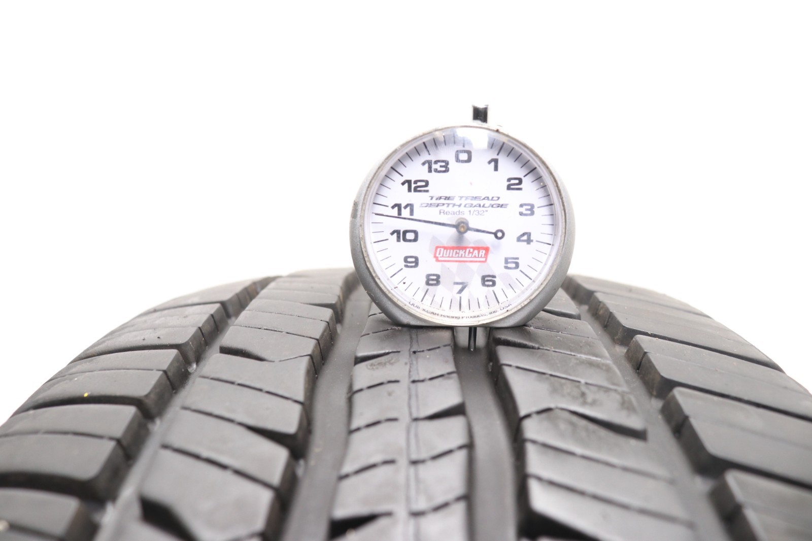 Set of 4 Used 235/65R17 BFGoodrich Advantage Control – 104H – 9.5-10.5/32