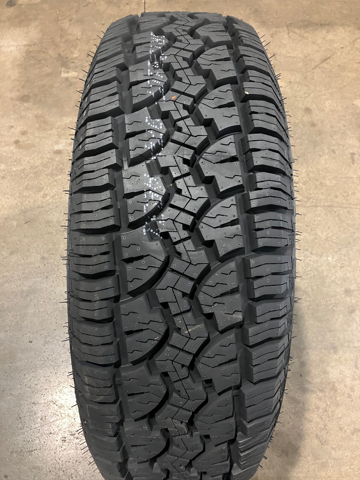 2 New 255 70 16 GT Radial Adventuro ATX Tires