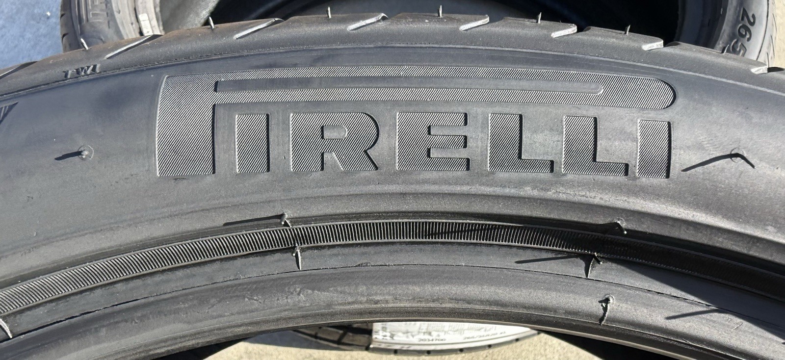 Set of TWO BRAND NEW 265/35R20 99Y Pirelli P Zero Tires 2653520