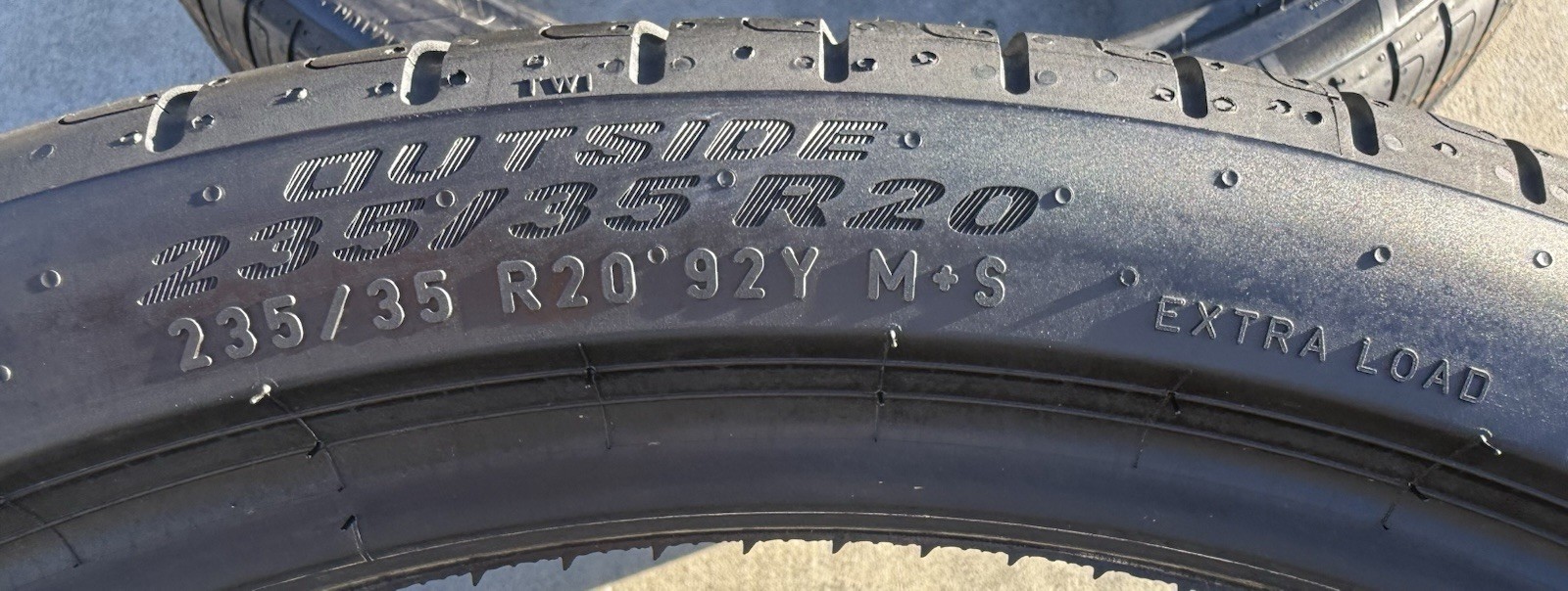 4X NEW Pirelli P Zero MS T0 Tesla ELECT NCS All Season 2X 235/35R20 2X 275/30R20