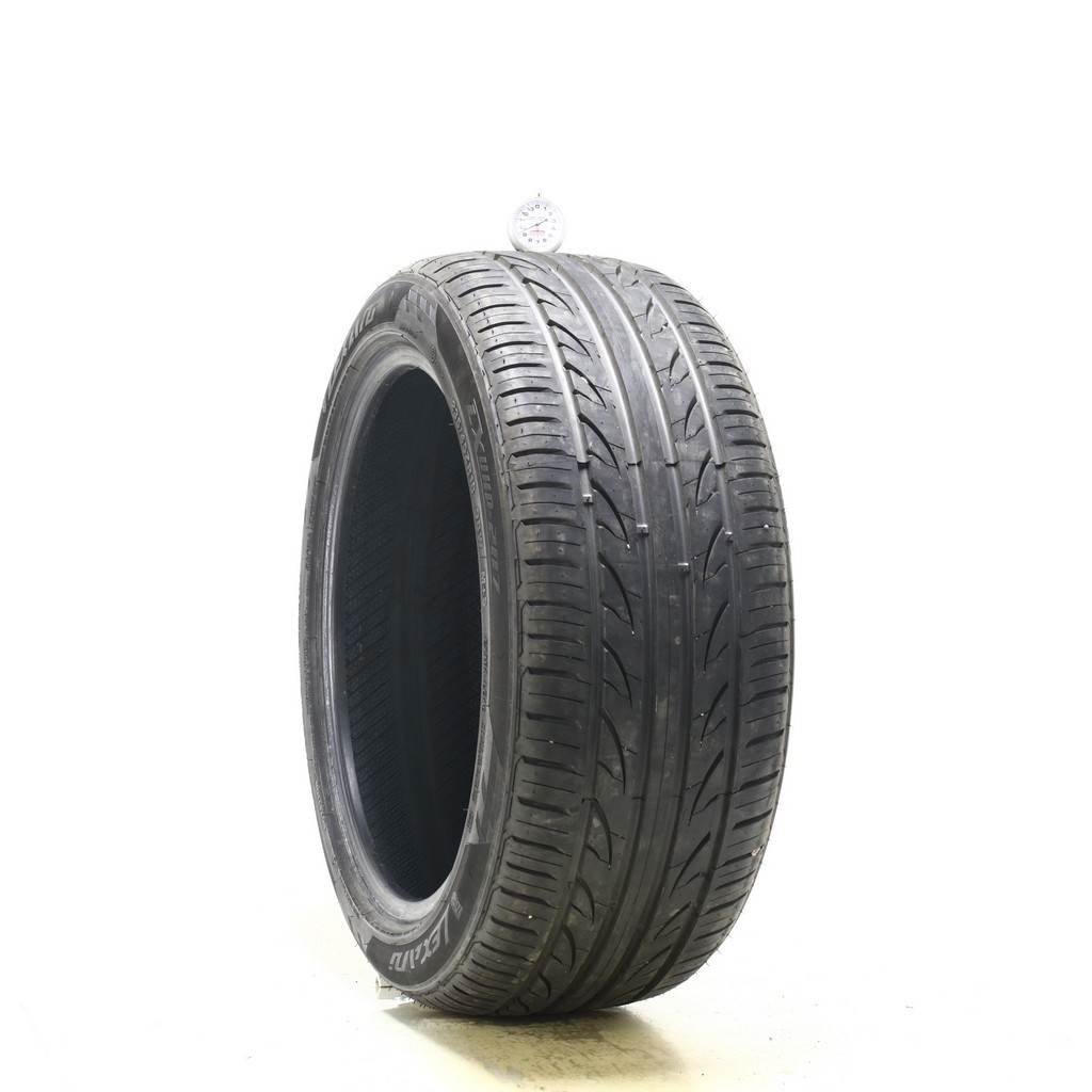 Set of (4) Used 235/45ZR18 Lexani LXUHP-207 98W – 7.5-9.5/32