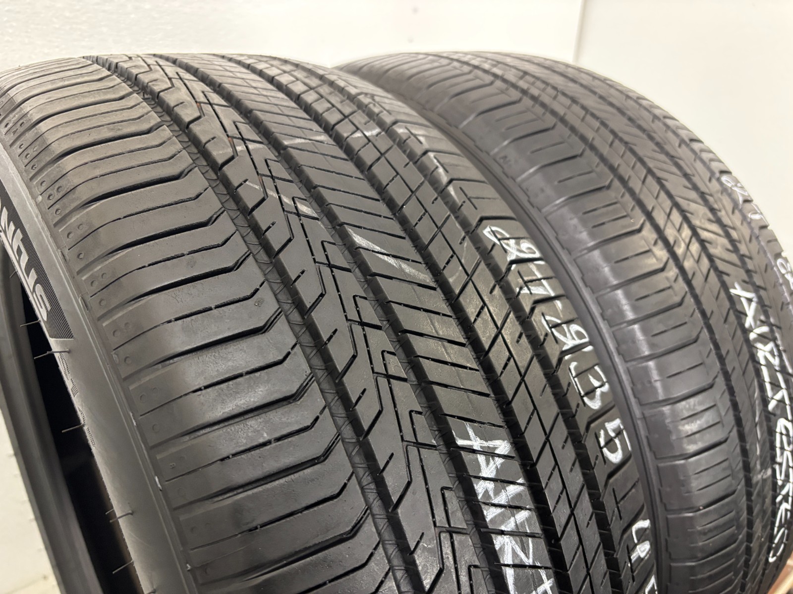 NO SHIPPING ONLY LOCAL PICK UP 2 Tires 235 45 18 Hankook Ventus S1 AS